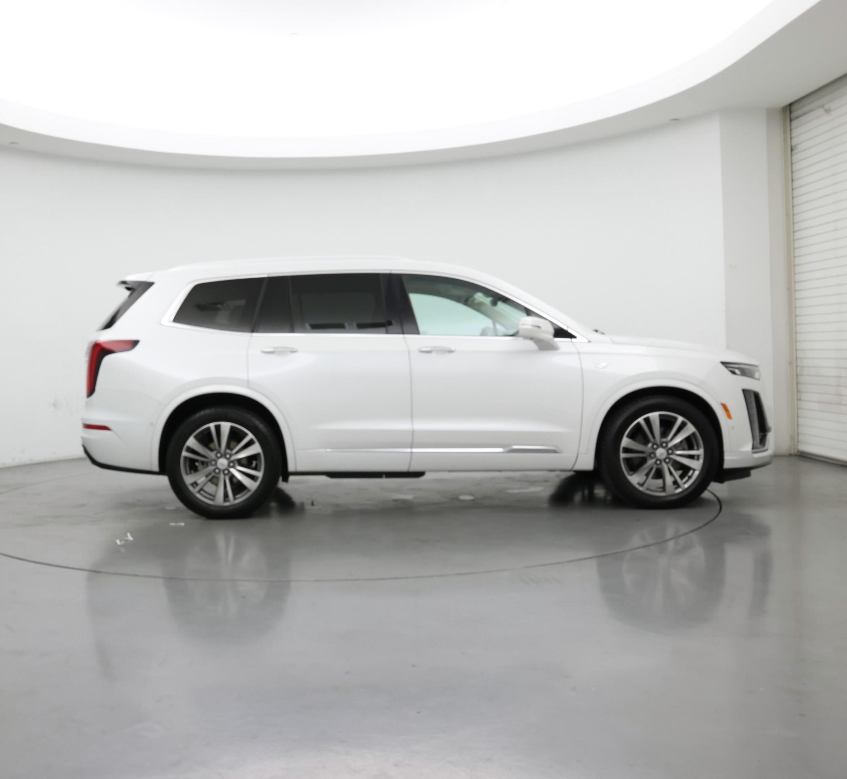 Thumbnail: 2020 Cadillac XT6 - 7
