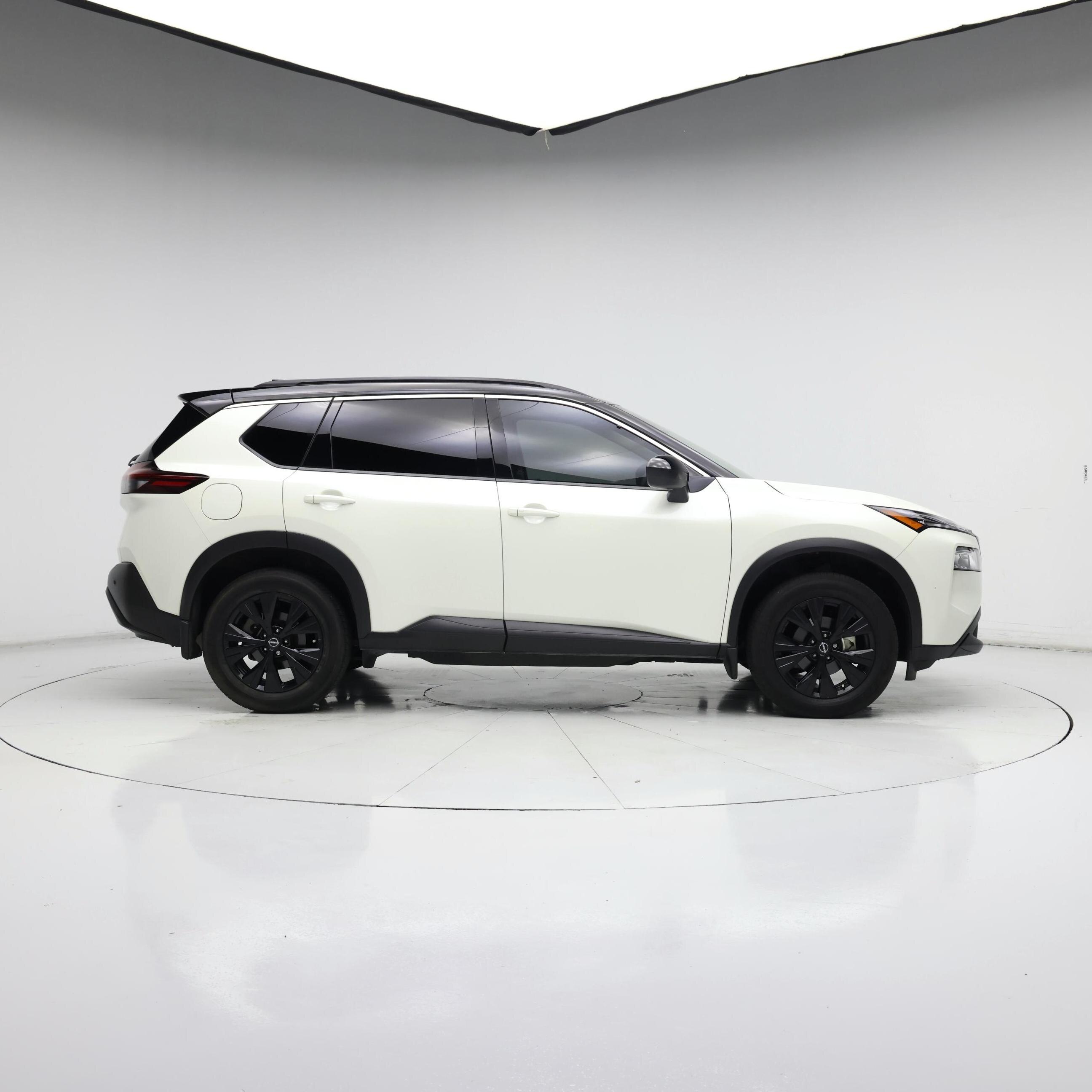 Thumbnail: 2023 Nissan Rogue - 7