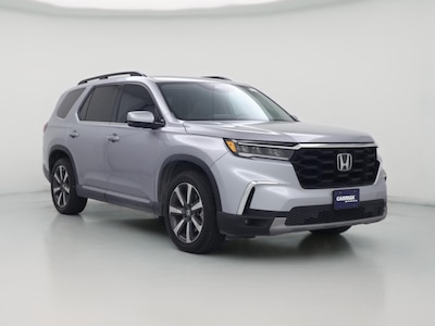 Silver 2025 Honda Pilot Touring