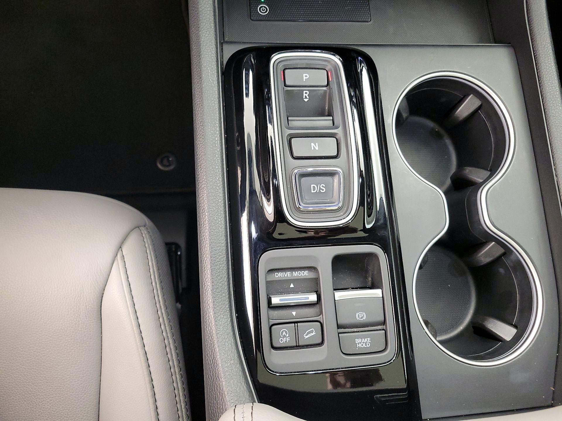 Thumbnail: 2025 Honda Pilot - 17