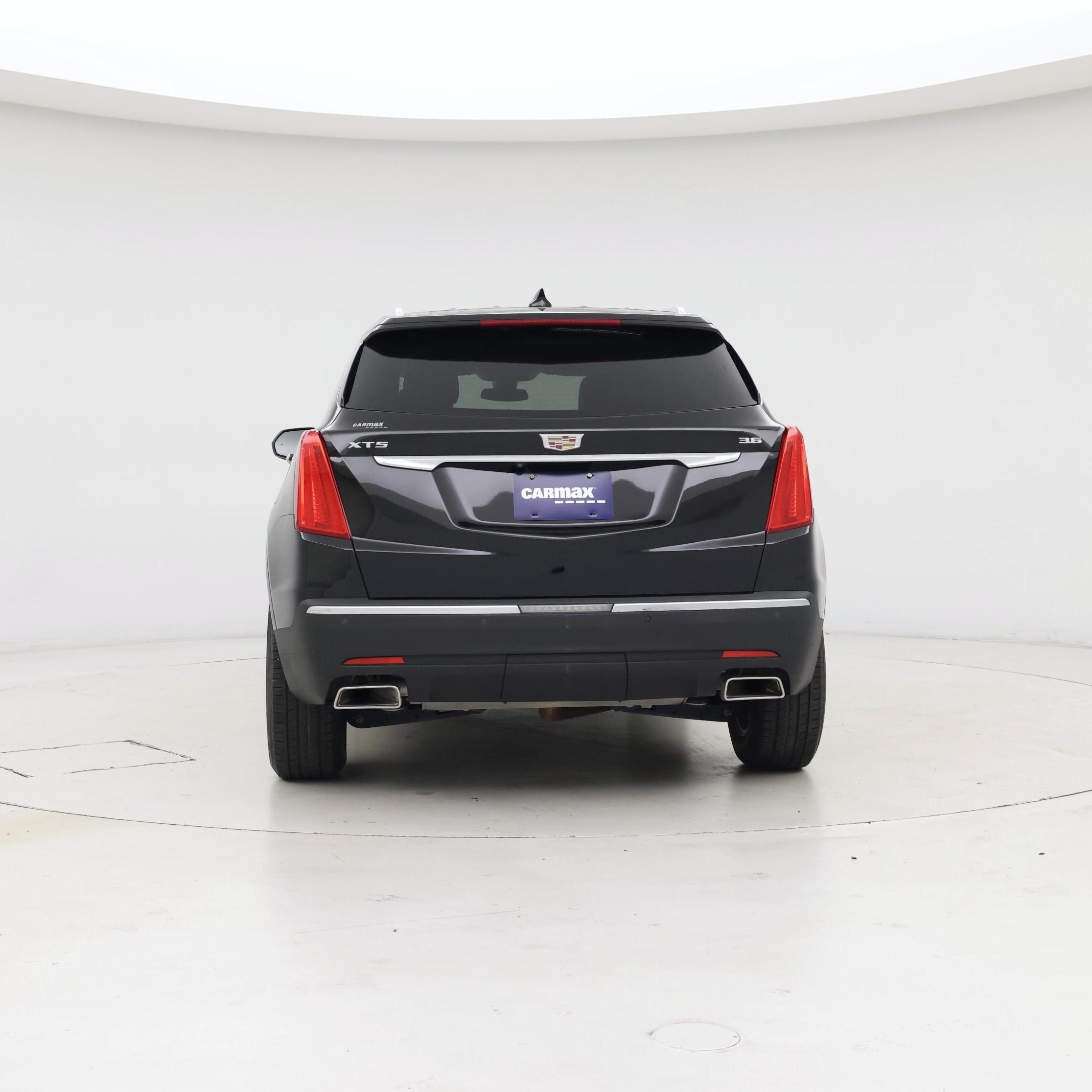 Thumbnail: 2019 Cadillac XT5 - 6