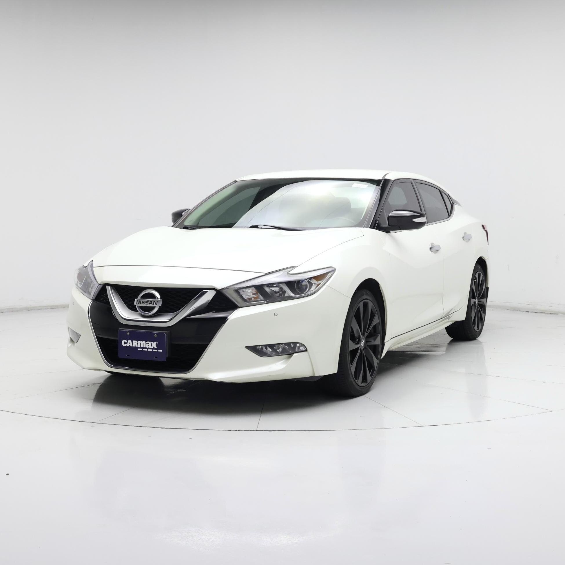 Thumbnail: 2017 Nissan Maxima - 4