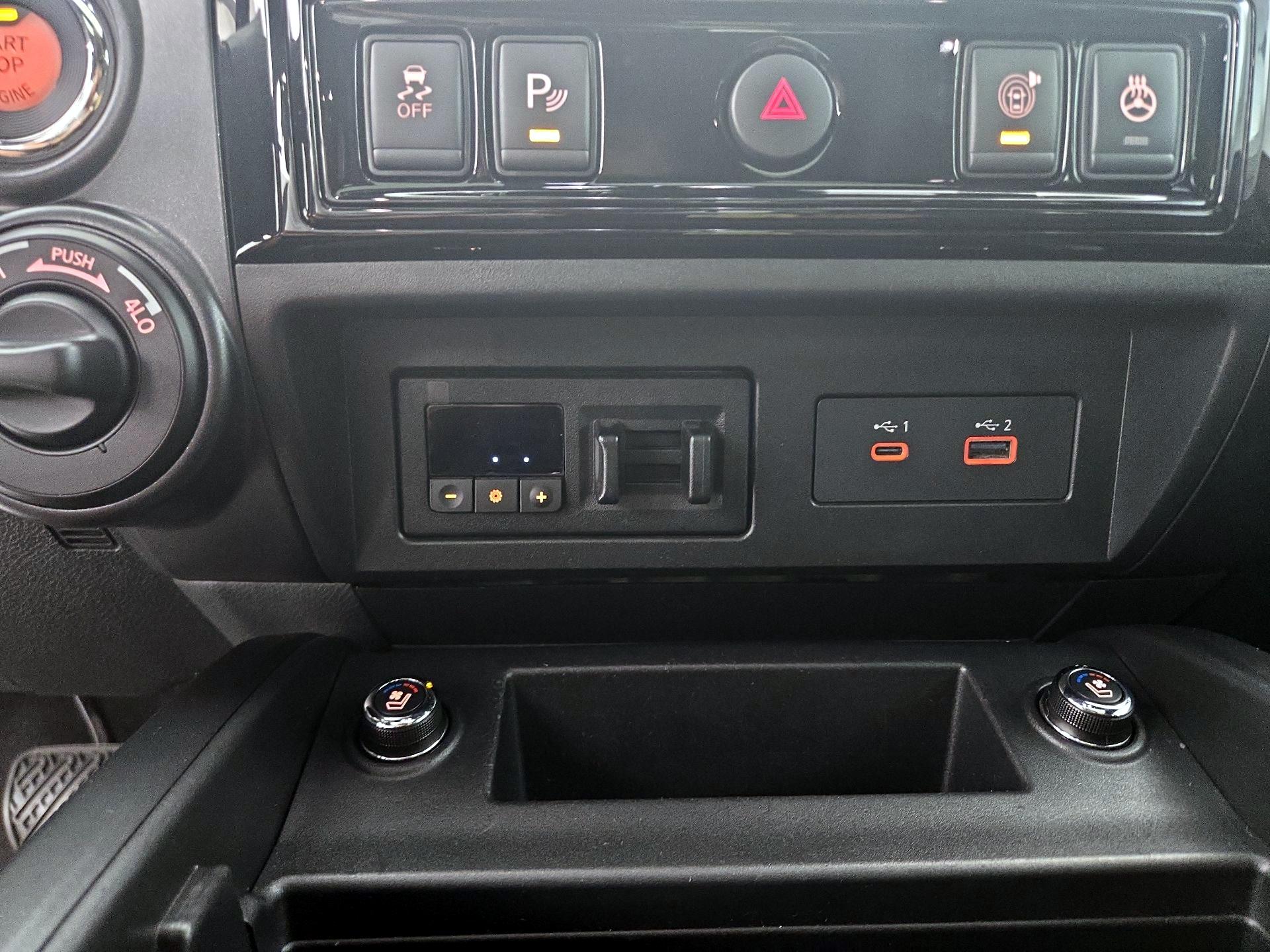 Thumbnail: 2021 Nissan Titan - 19
