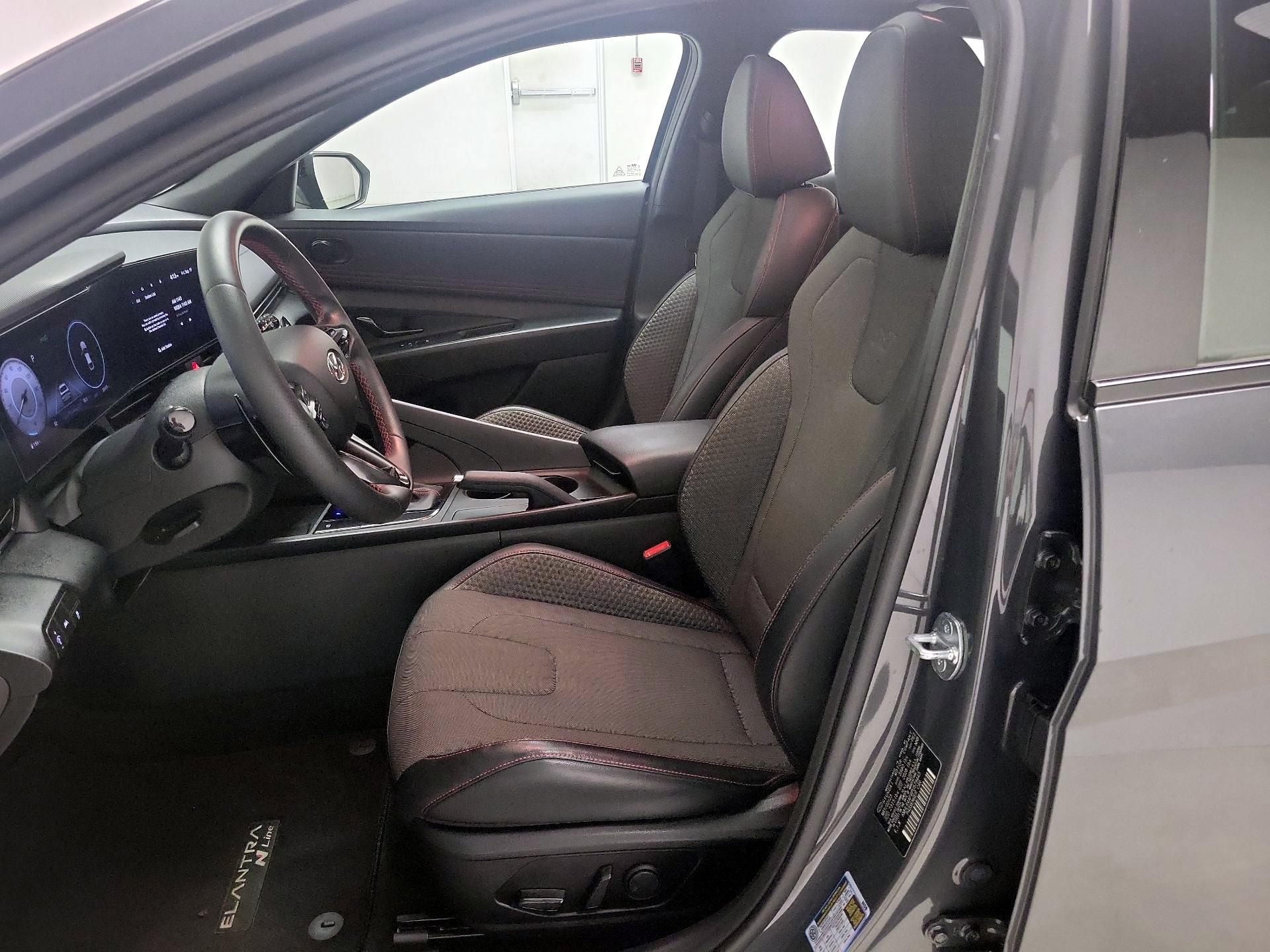Thumbnail: 2023 Hyundai Elantra - 11