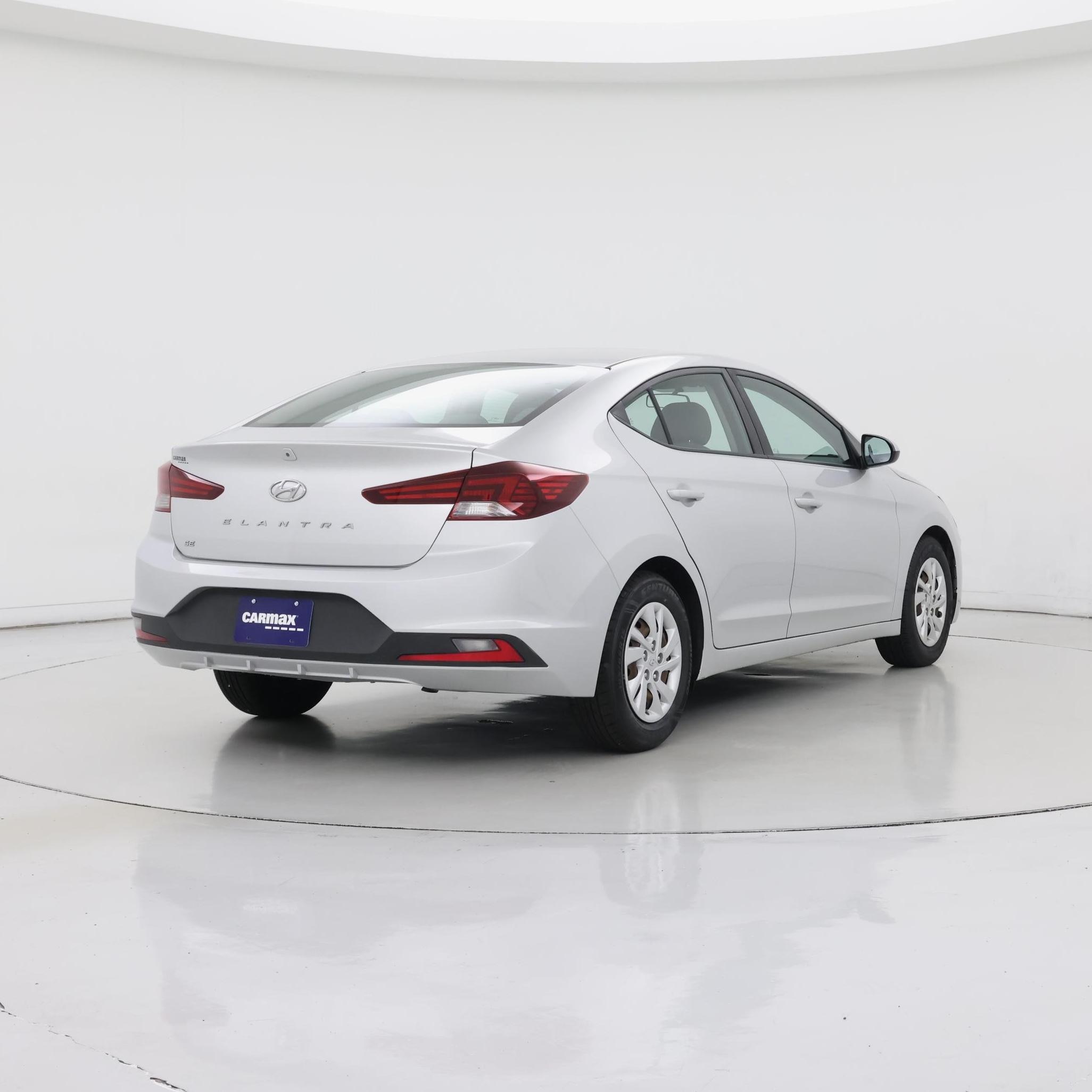 Thumbnail: 2019 Hyundai Elantra - 8