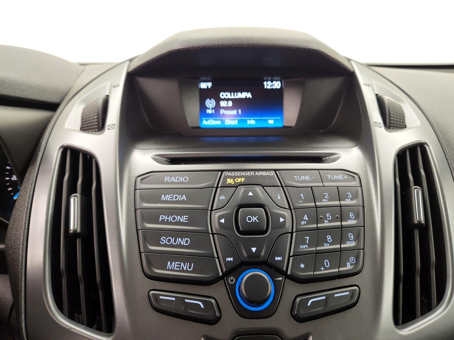 Thumbnail: 2017 Ford Transit Series - 14