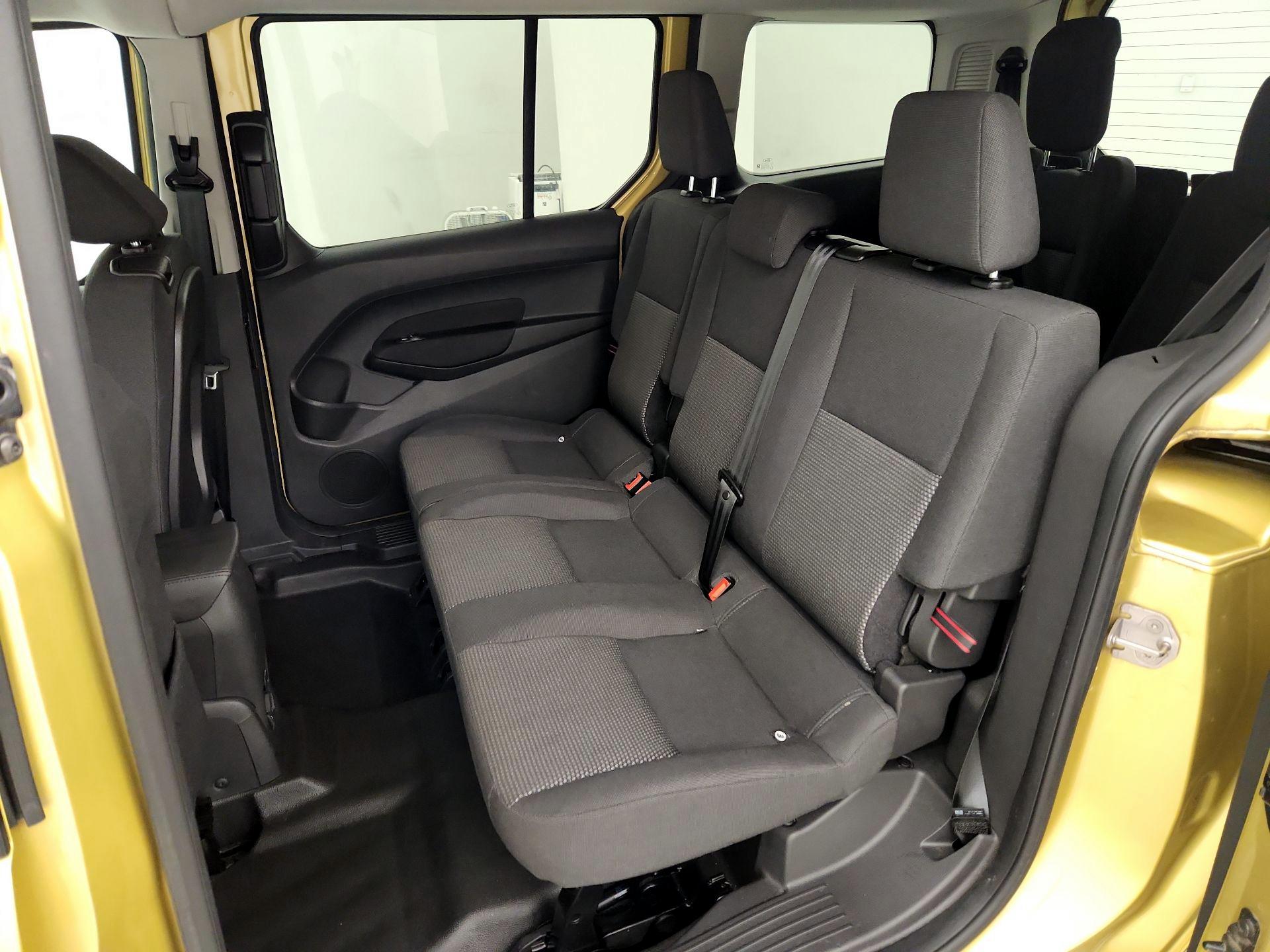 Thumbnail: 2017 Ford Transit Series - 18