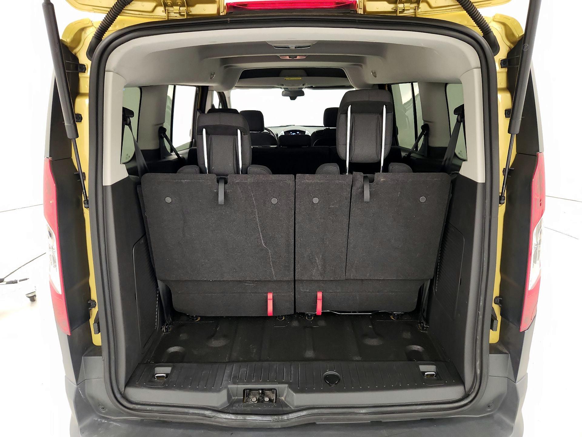 Thumbnail: 2017 Ford Transit Series - 20