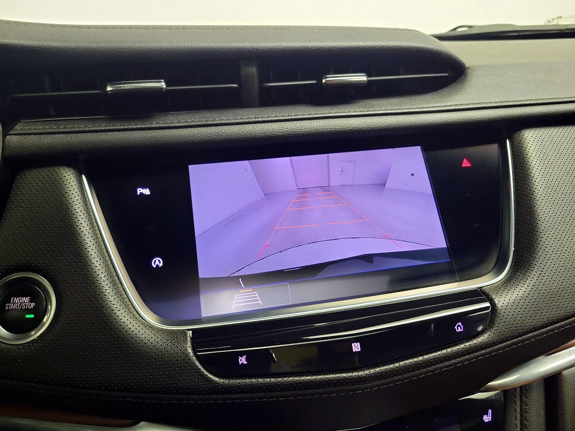Thumbnail: 2020 Cadillac XT5 - 14