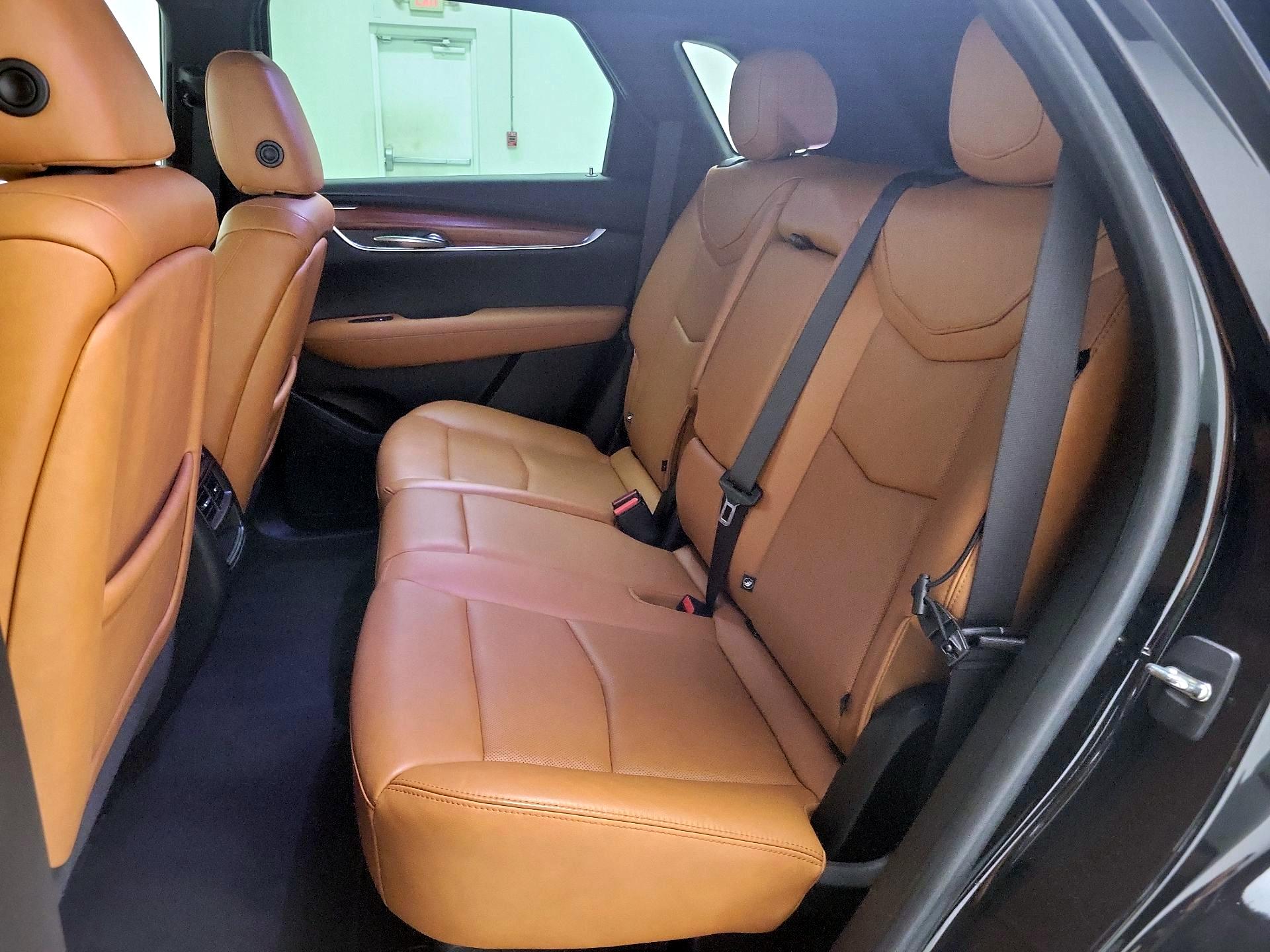 Thumbnail: 2020 Cadillac XT5 - 20