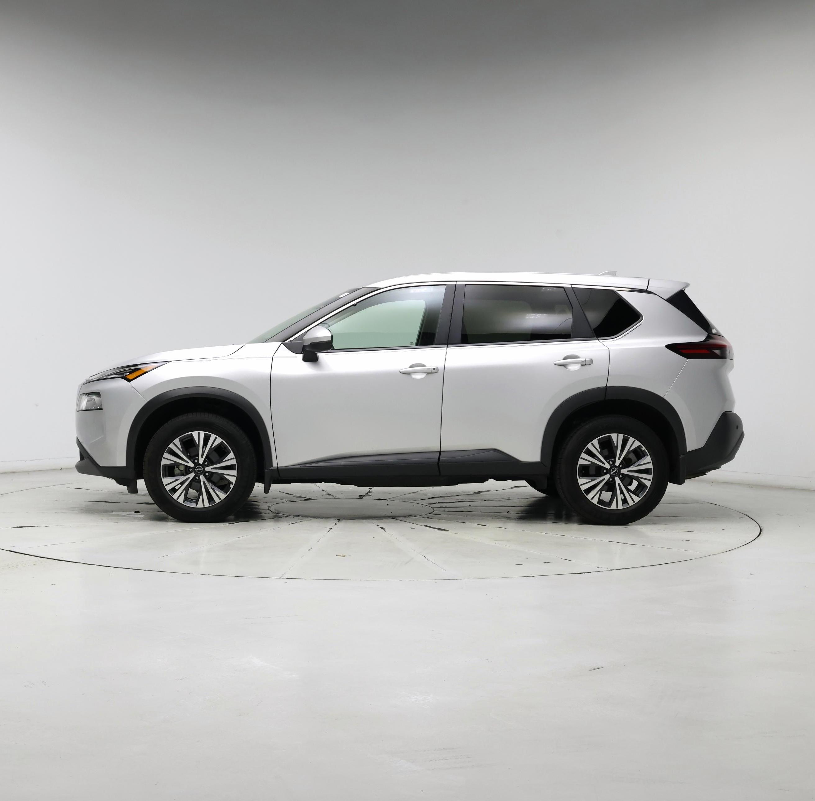 Thumbnail: 2022 Nissan Rogue - 3