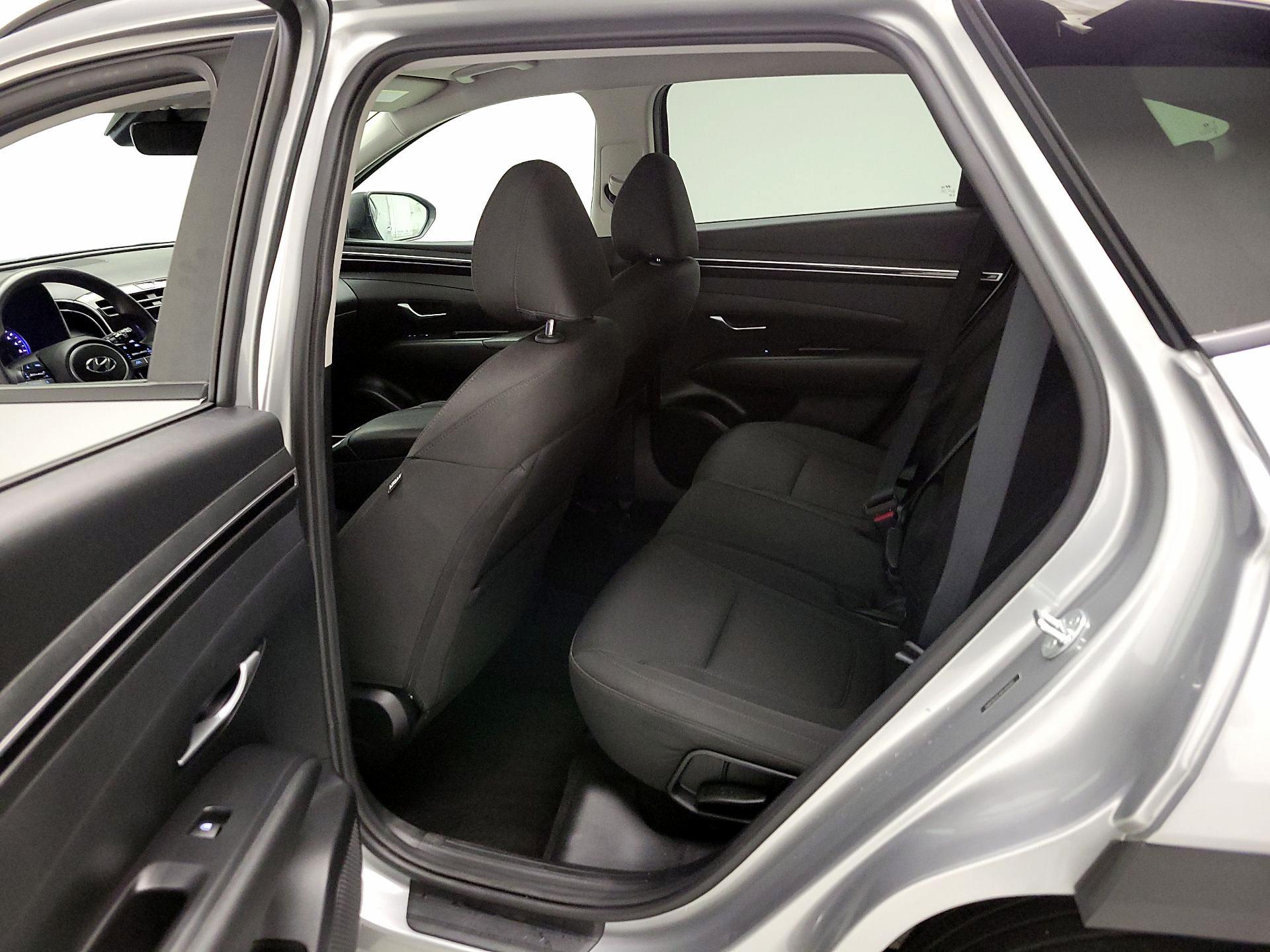 Thumbnail: 2024 Hyundai Tucson - 19