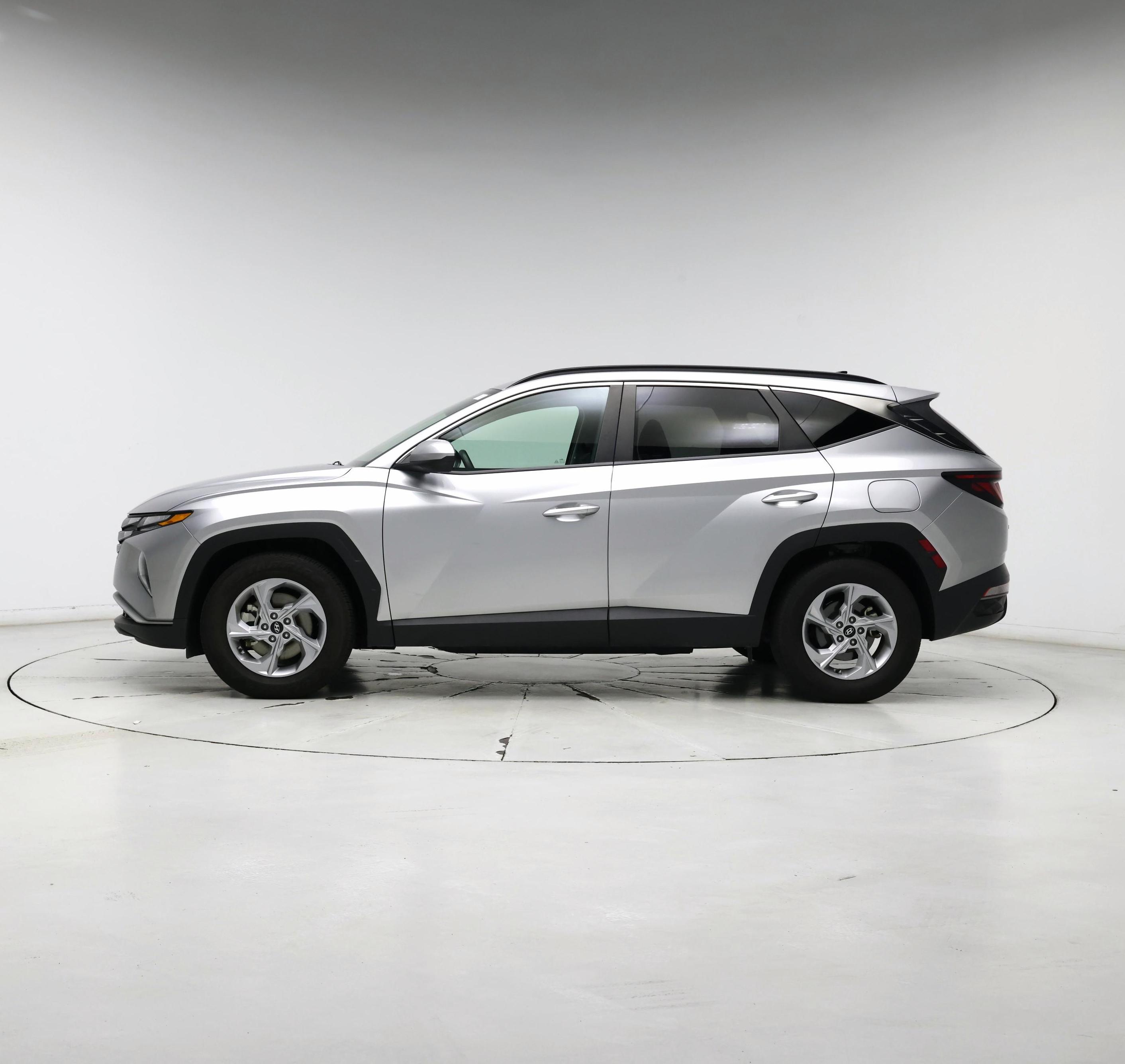 Thumbnail: 2024 Hyundai Tucson - 3