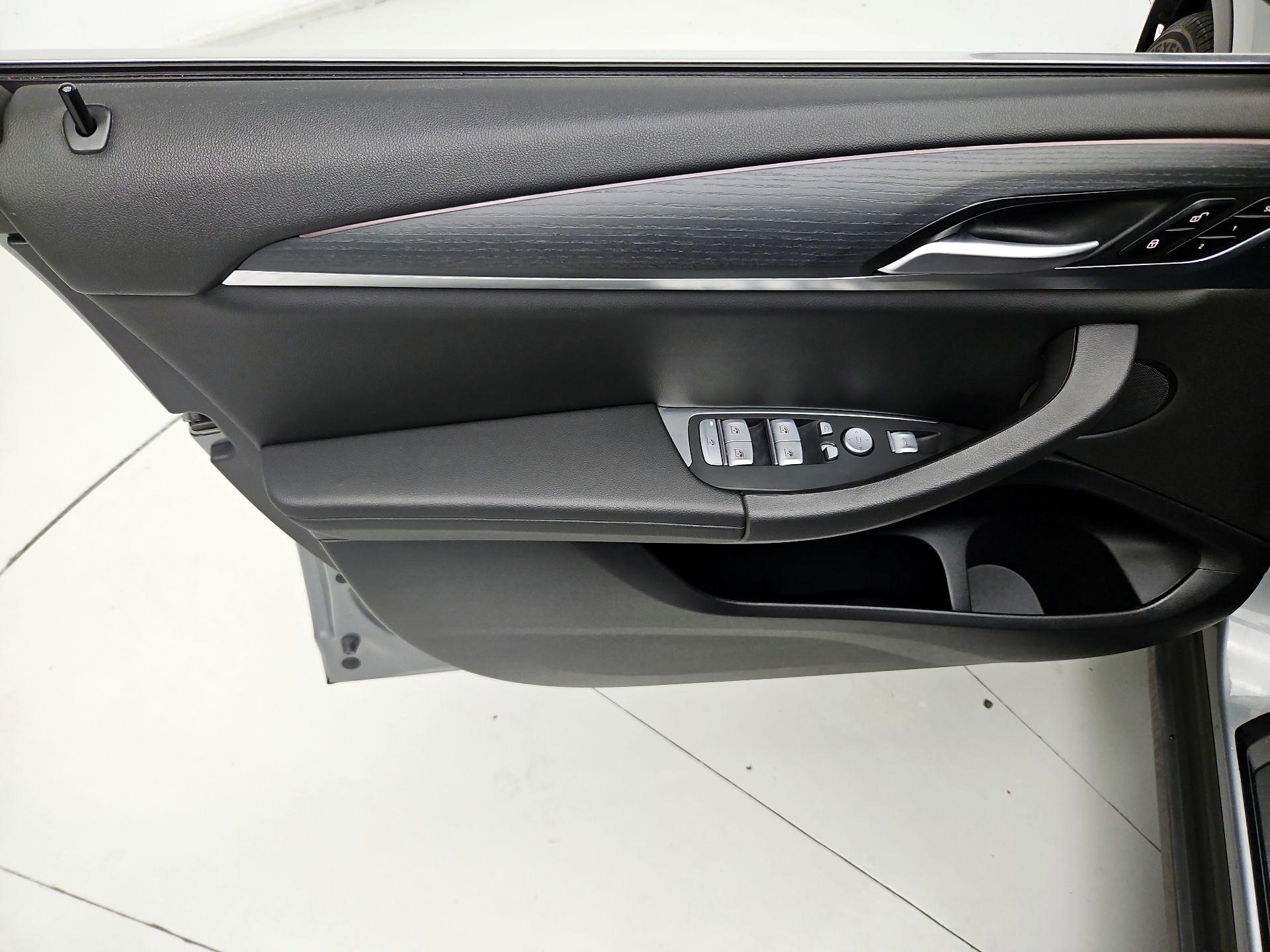 Thumbnail: 2024 BMW X3 - 12