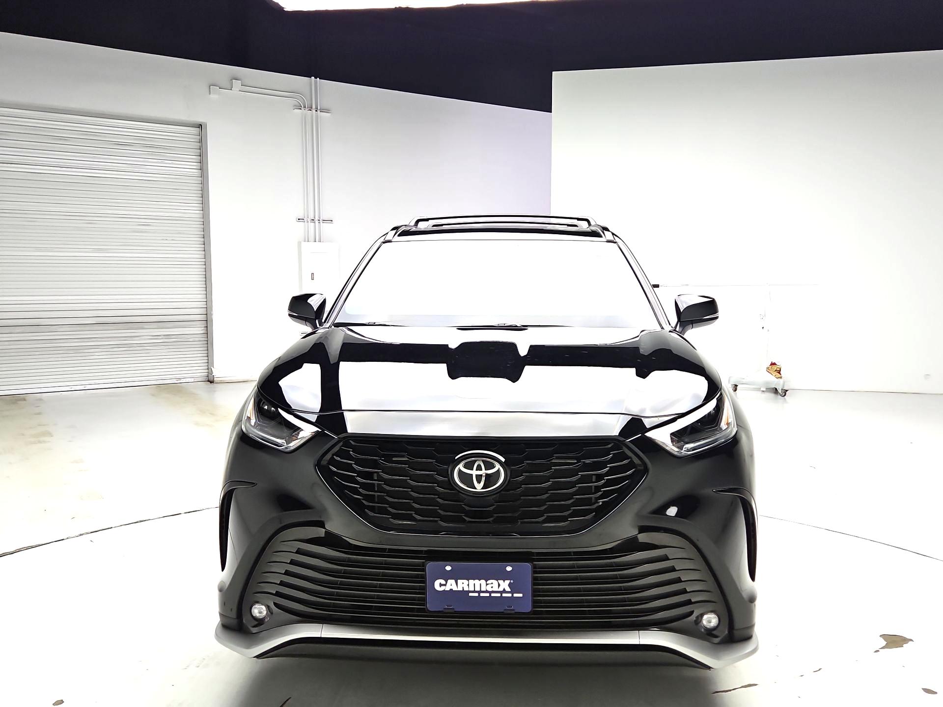 Thumbnail: 2025 Toyota Highlander - 2