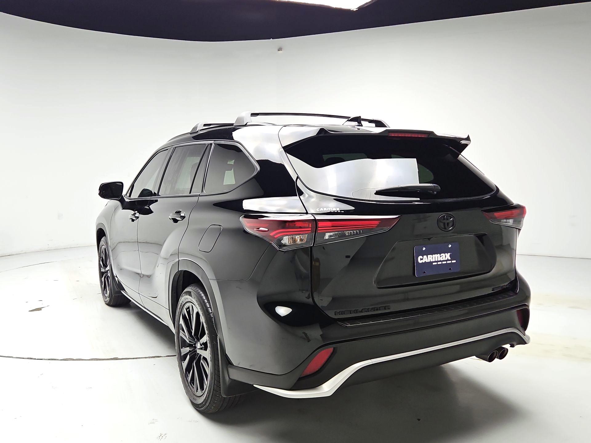 Thumbnail: 2025 Toyota Highlander - 7