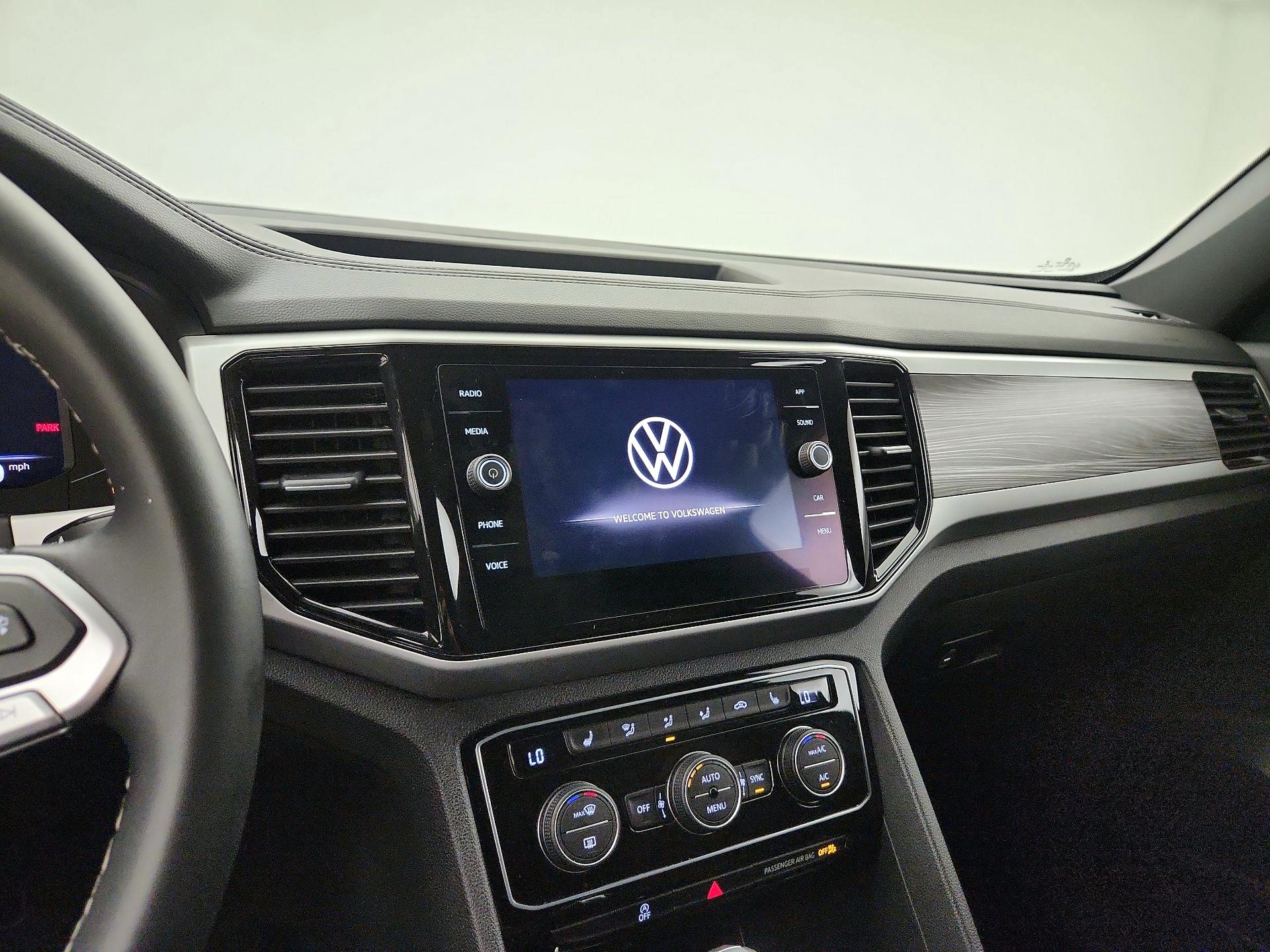 Thumbnail: 2022 Volkswagen Atlas - 13