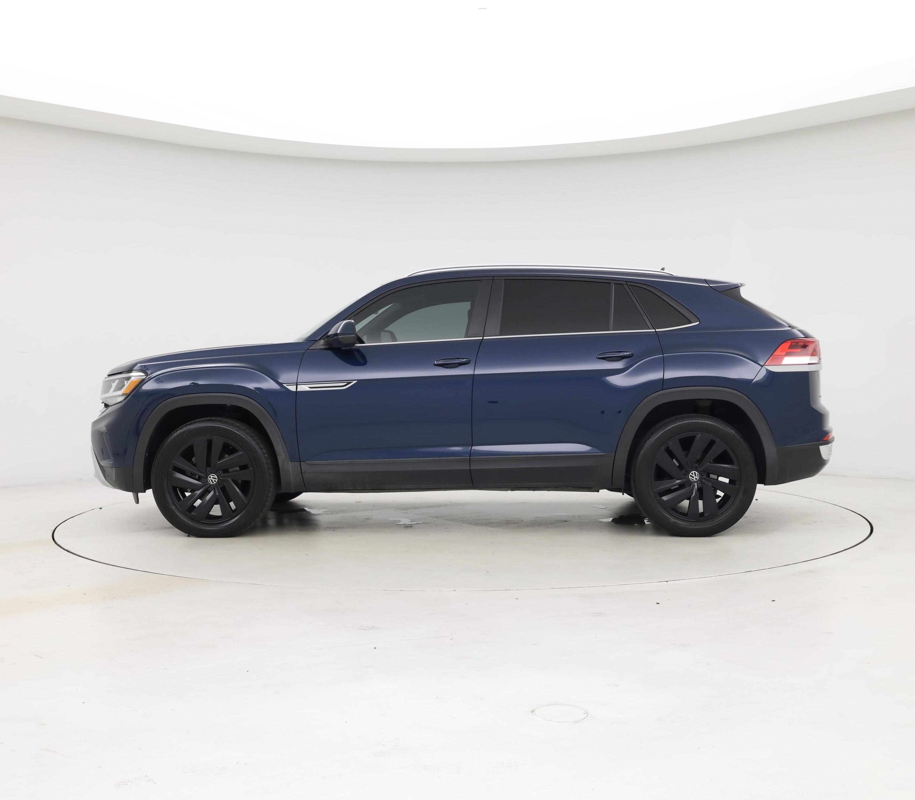 Thumbnail: 2022 Volkswagen Atlas - 3