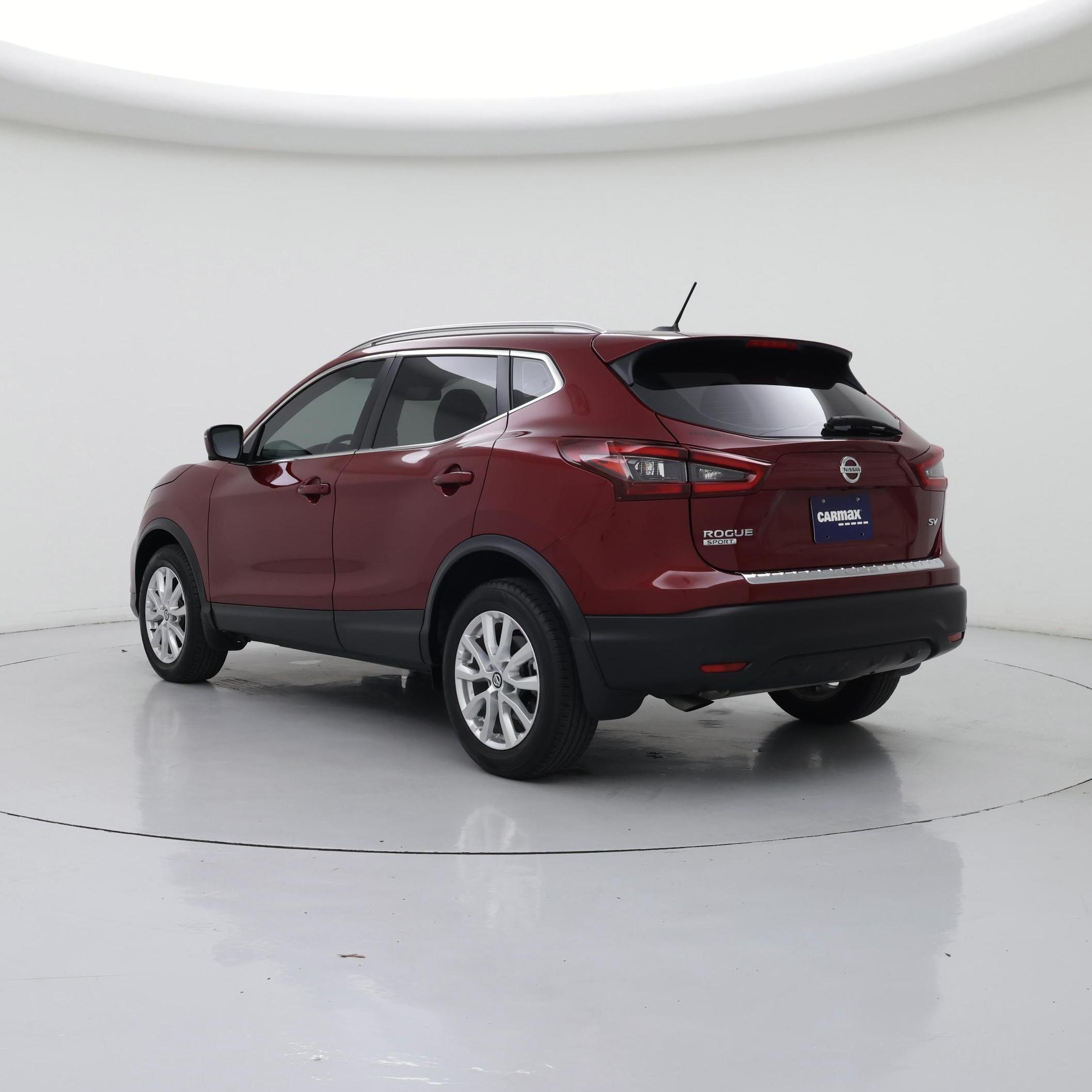 Thumbnail: 2021 Nissan Rogue Sport - 2