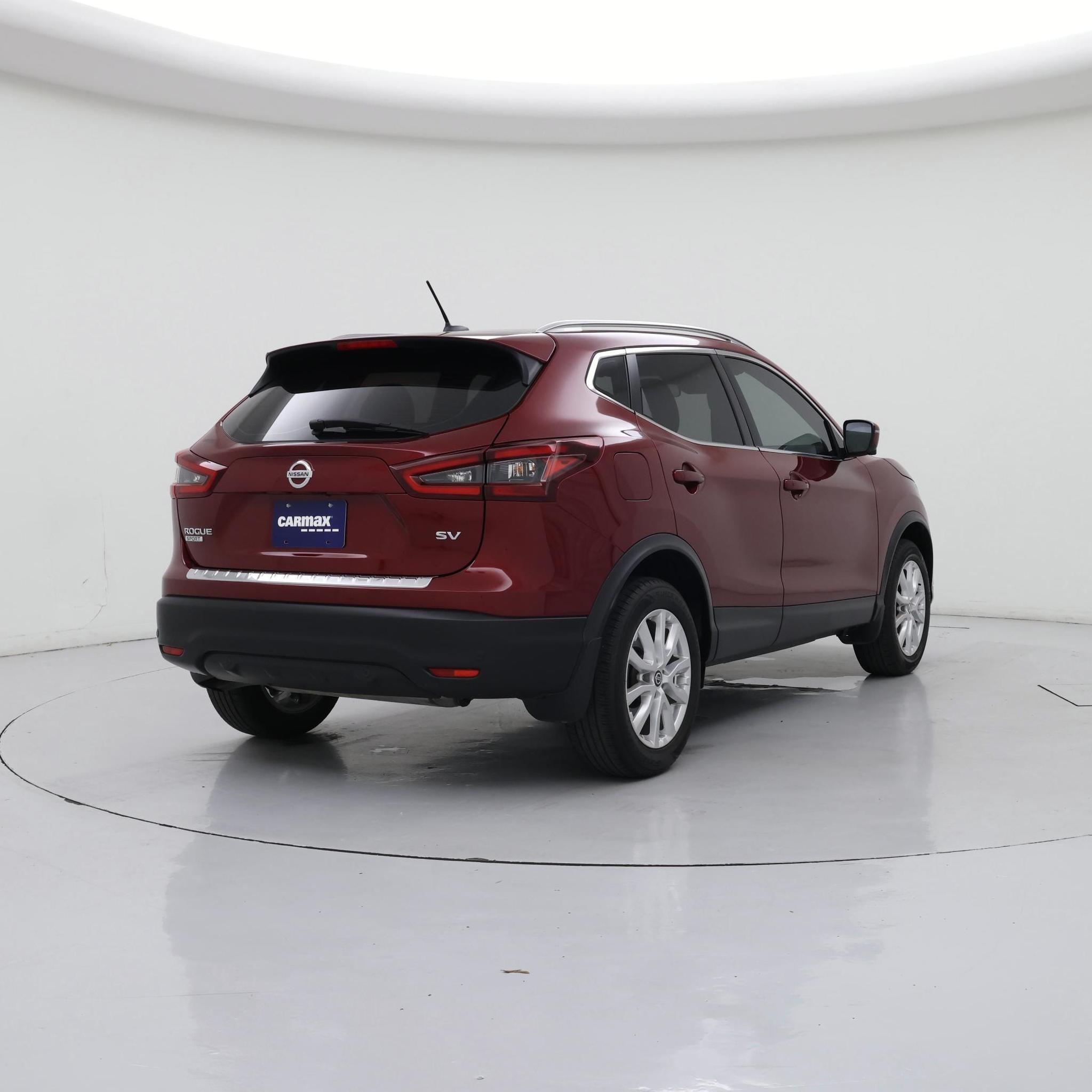 Thumbnail: 2021 Nissan Rogue Sport - 8