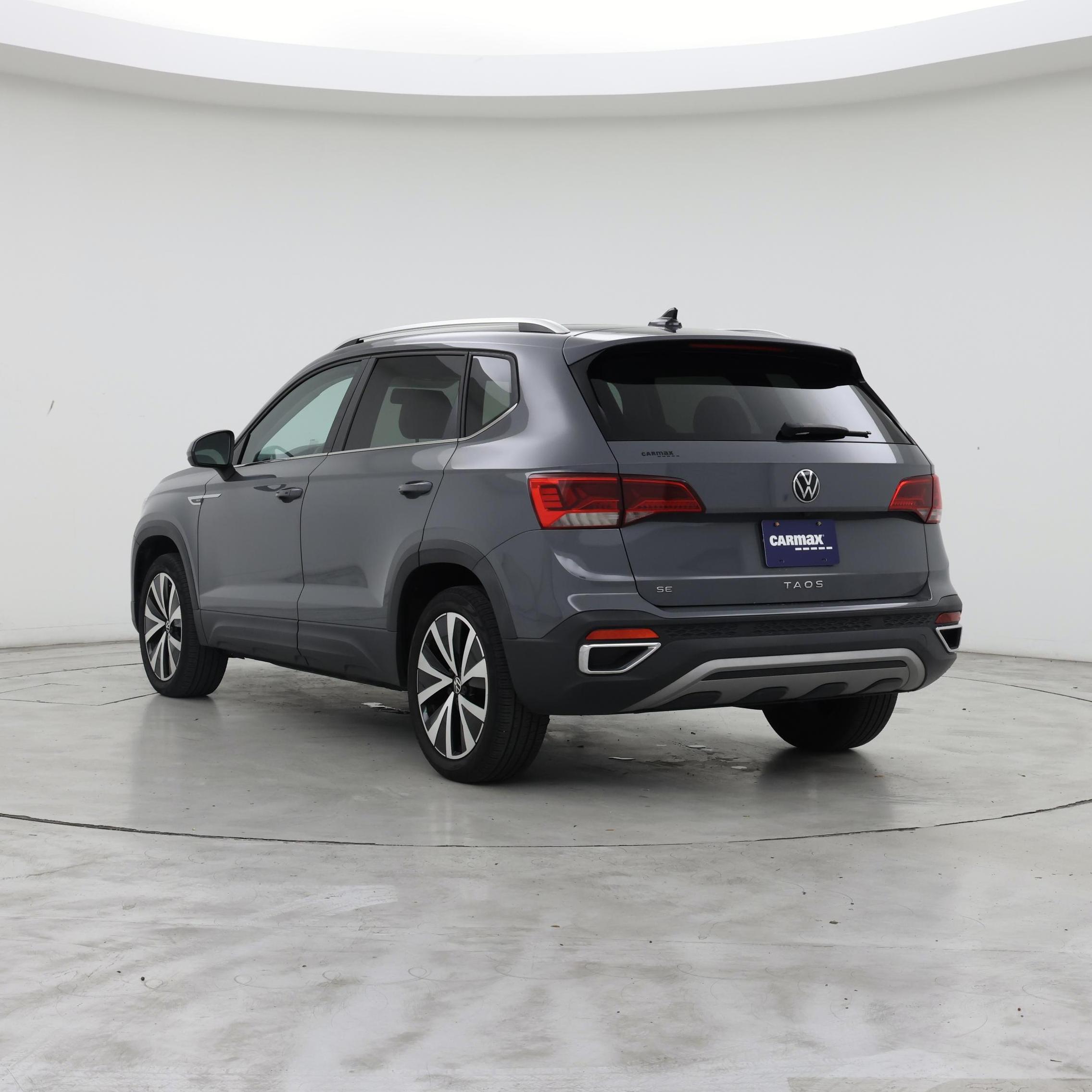 Thumbnail: 2022 Volkswagen Taos - 2