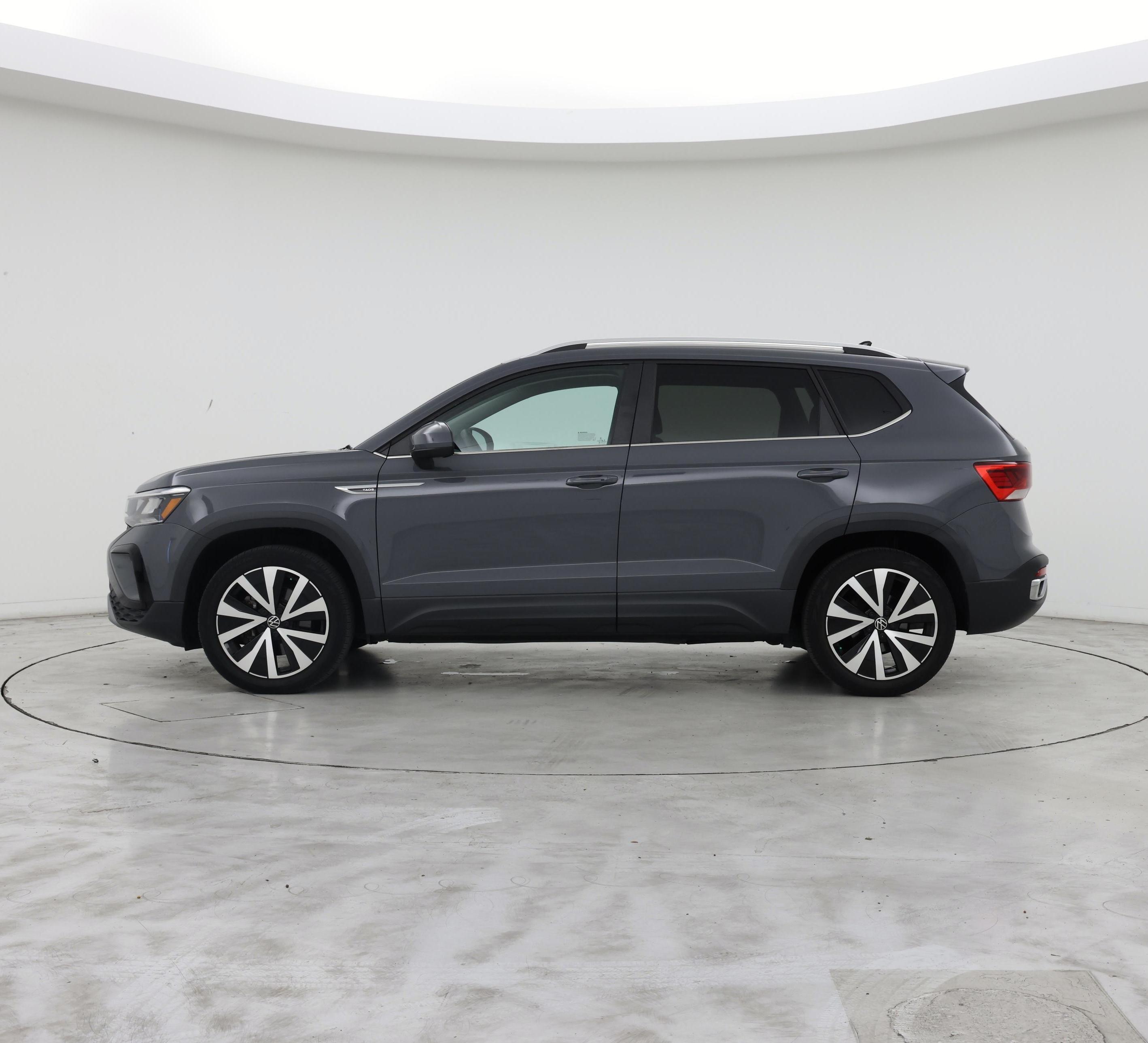 Thumbnail: 2022 Volkswagen Taos - 3