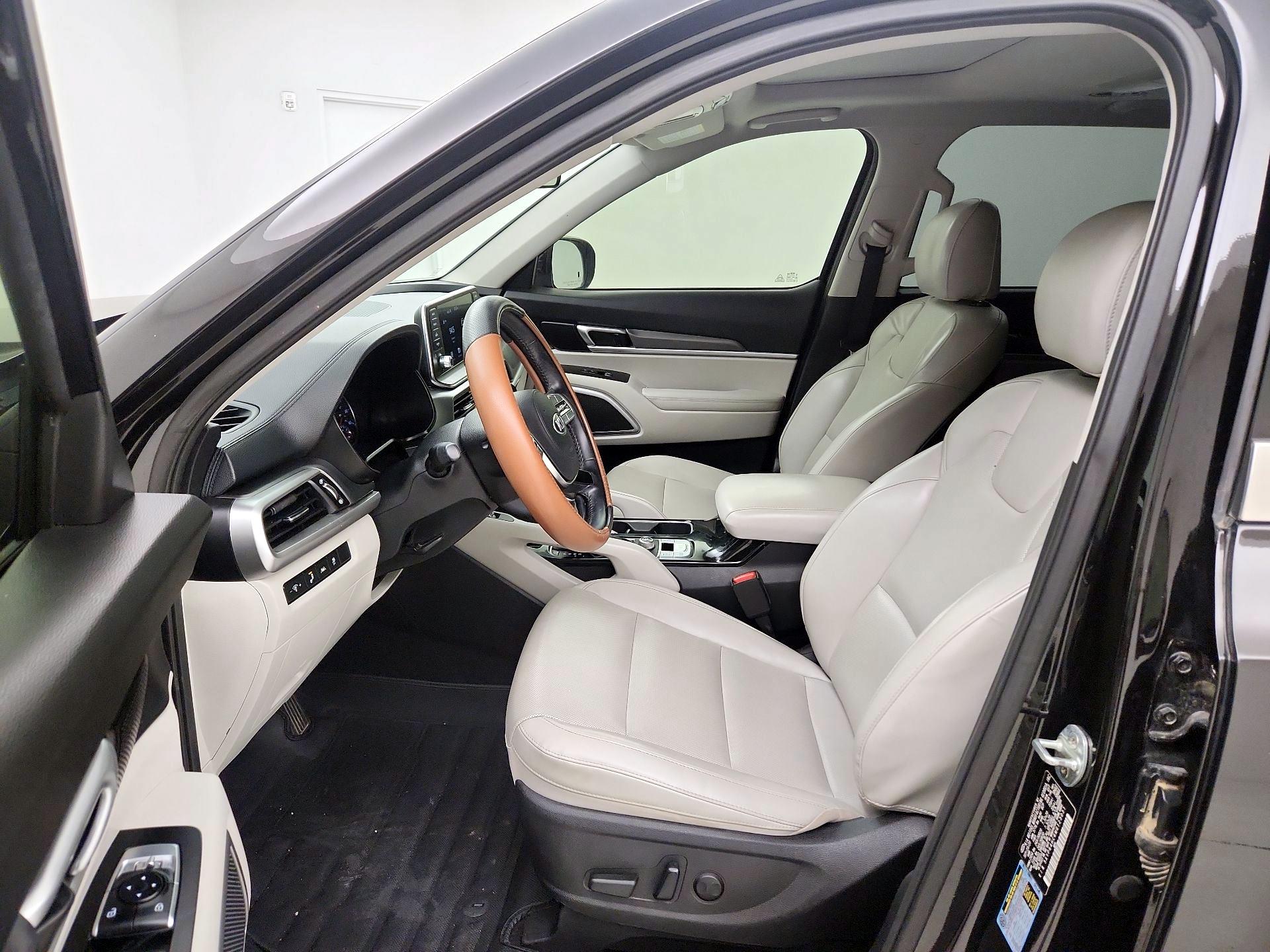 Thumbnail: 2021 Kia Telluride - 11