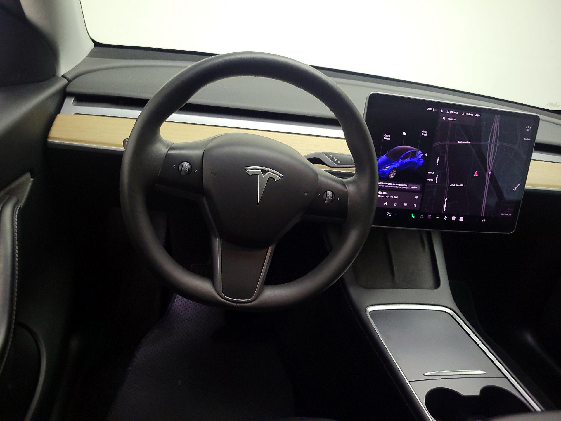 Thumbnail: 2022 Tesla Model Y - 10