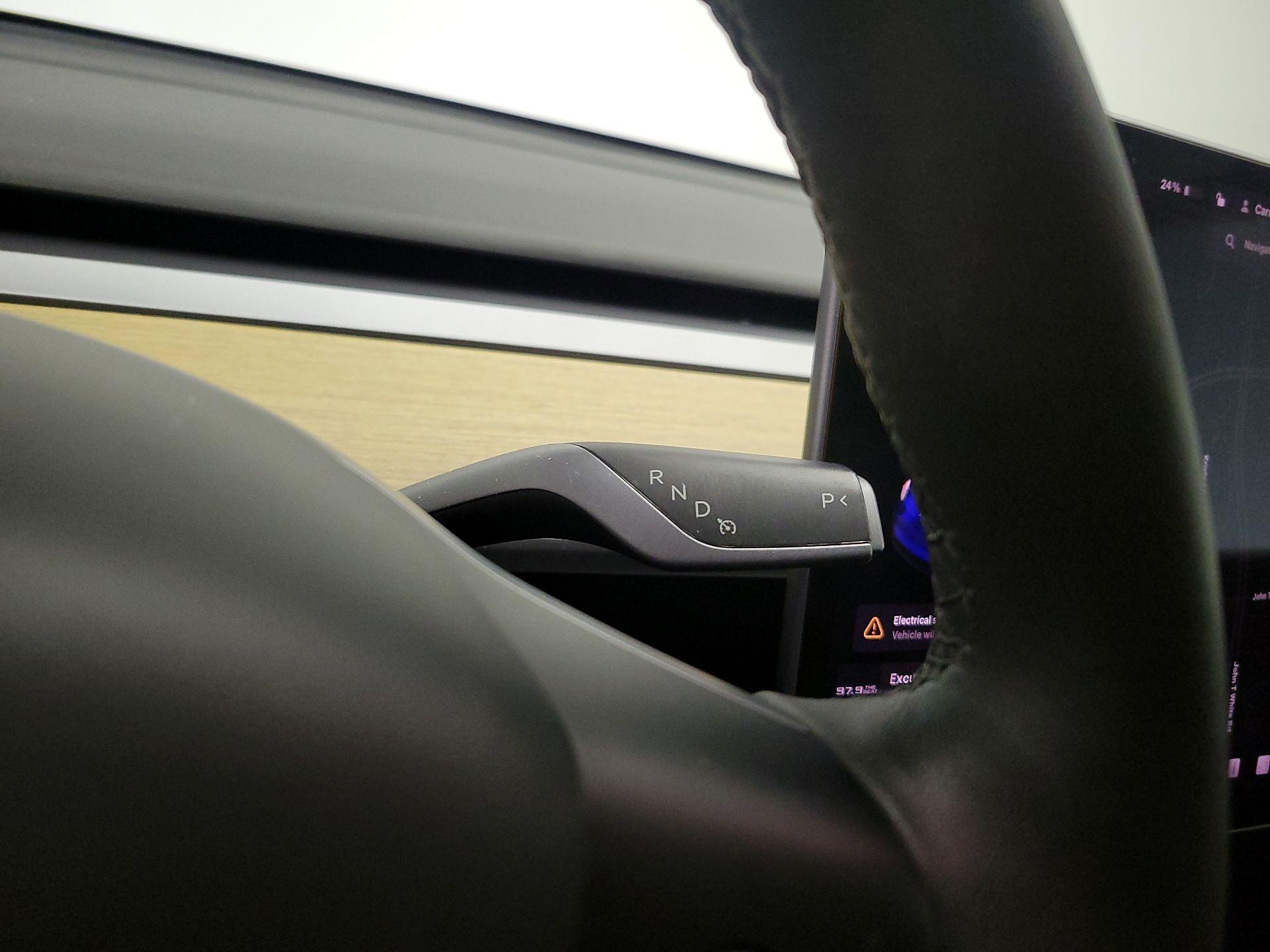 Thumbnail: 2022 Tesla Model Y - 17