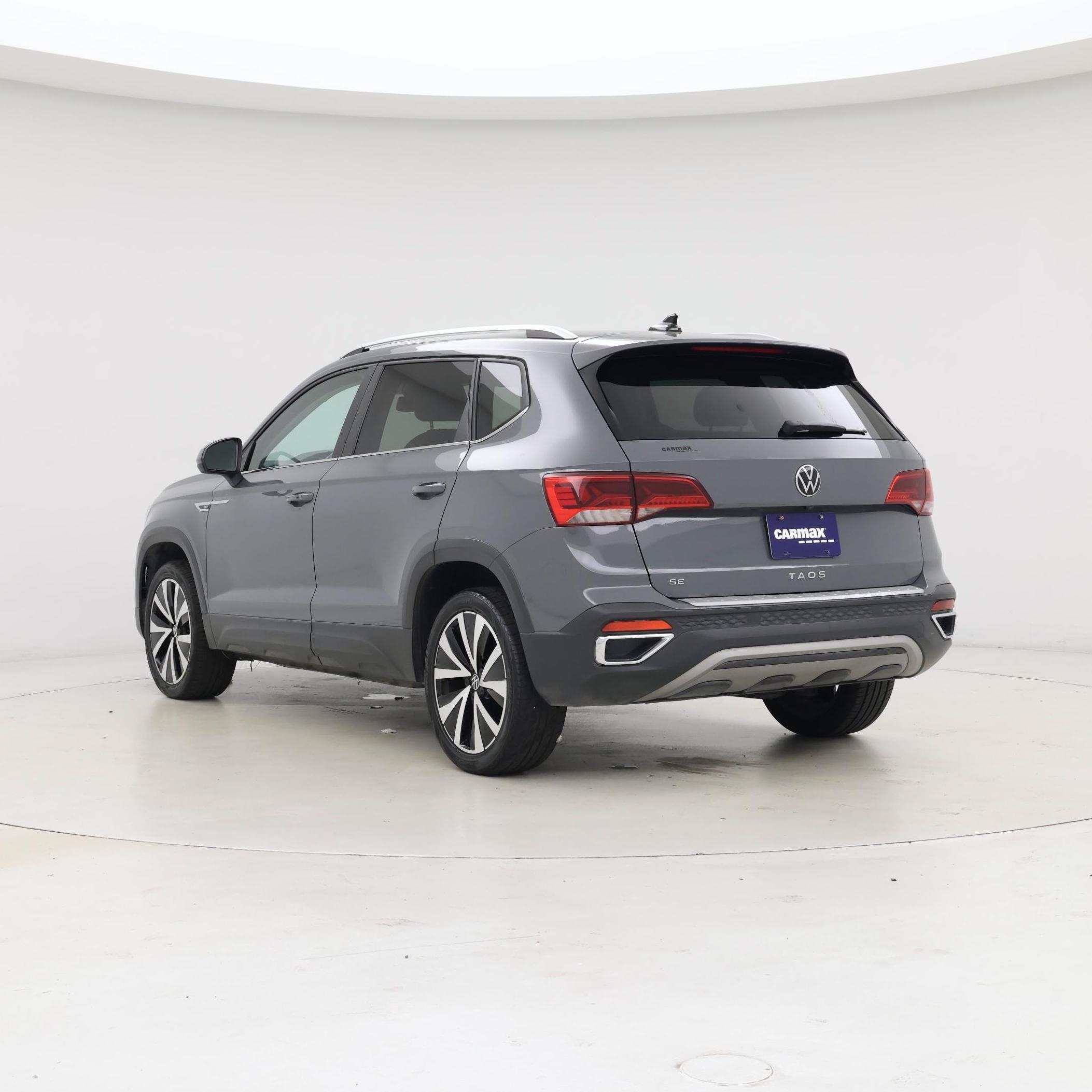 Thumbnail: 2022 Volkswagen Taos - 2