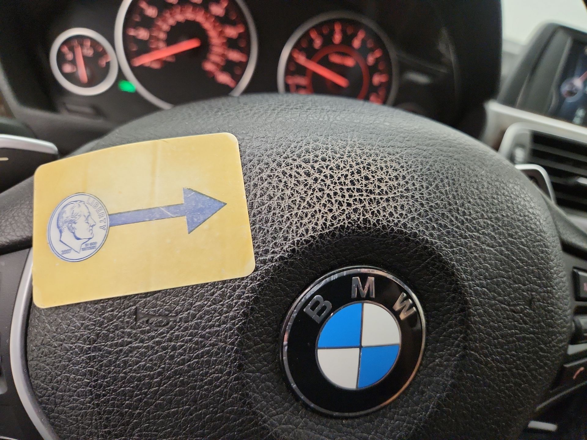 Thumbnail: 2016 BMW 3 Series - 19