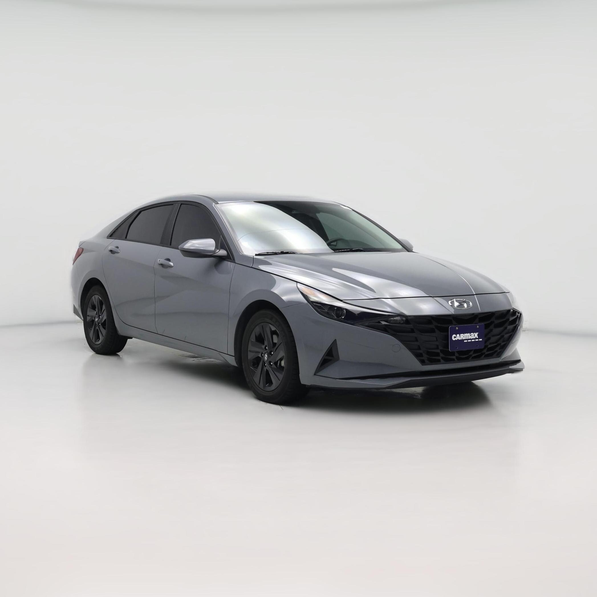 Thumbnail: 2022 Hyundai Elantra - 1