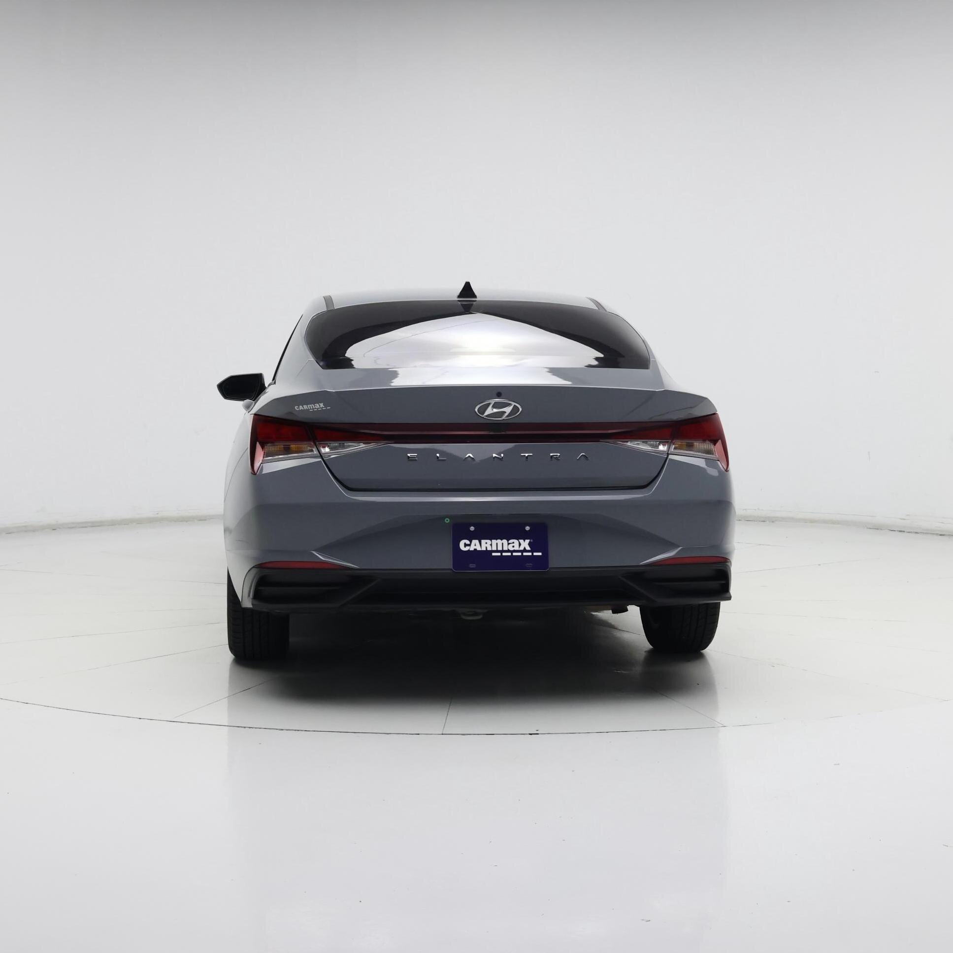 Thumbnail: 2022 Hyundai Elantra - 6