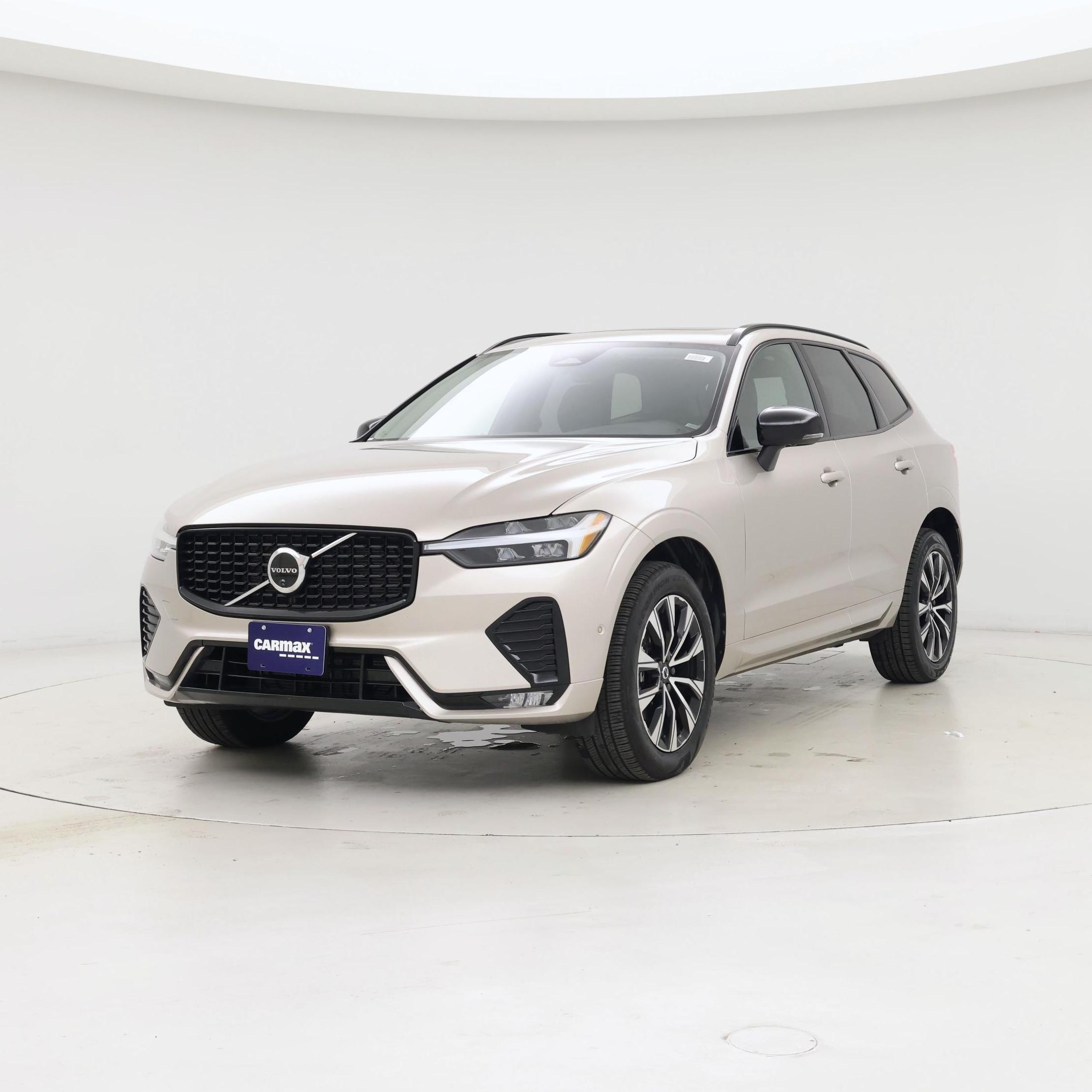 Thumbnail: 2025 Volvo XC60 - 4