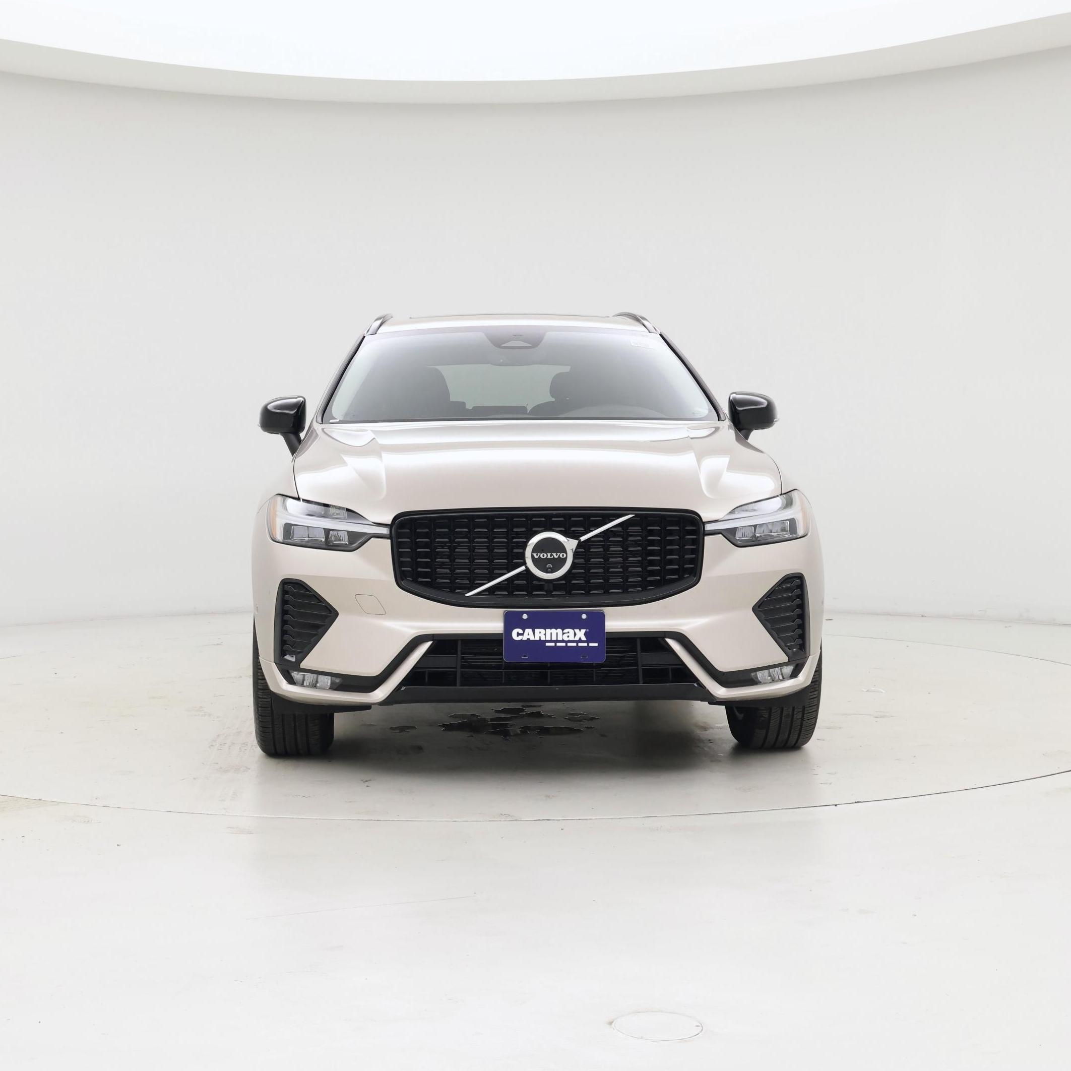 Thumbnail: 2025 Volvo XC60 - 5