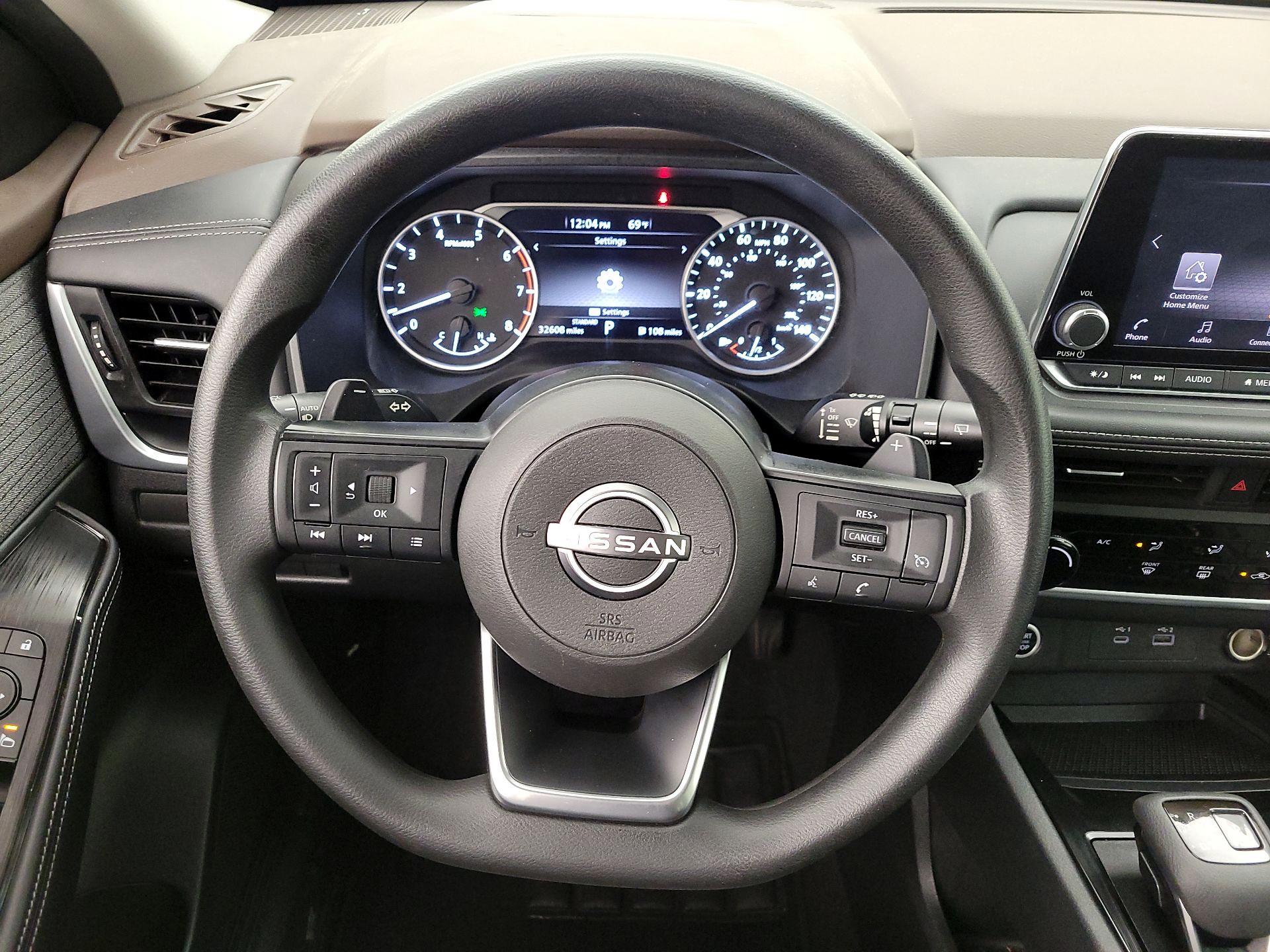 Thumbnail: 2022 Nissan Rogue - 10
