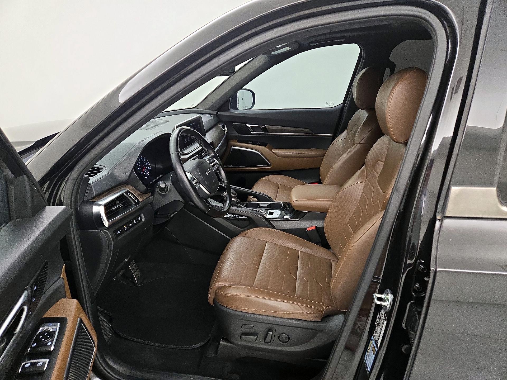 Thumbnail: 2022 Kia Telluride - 9