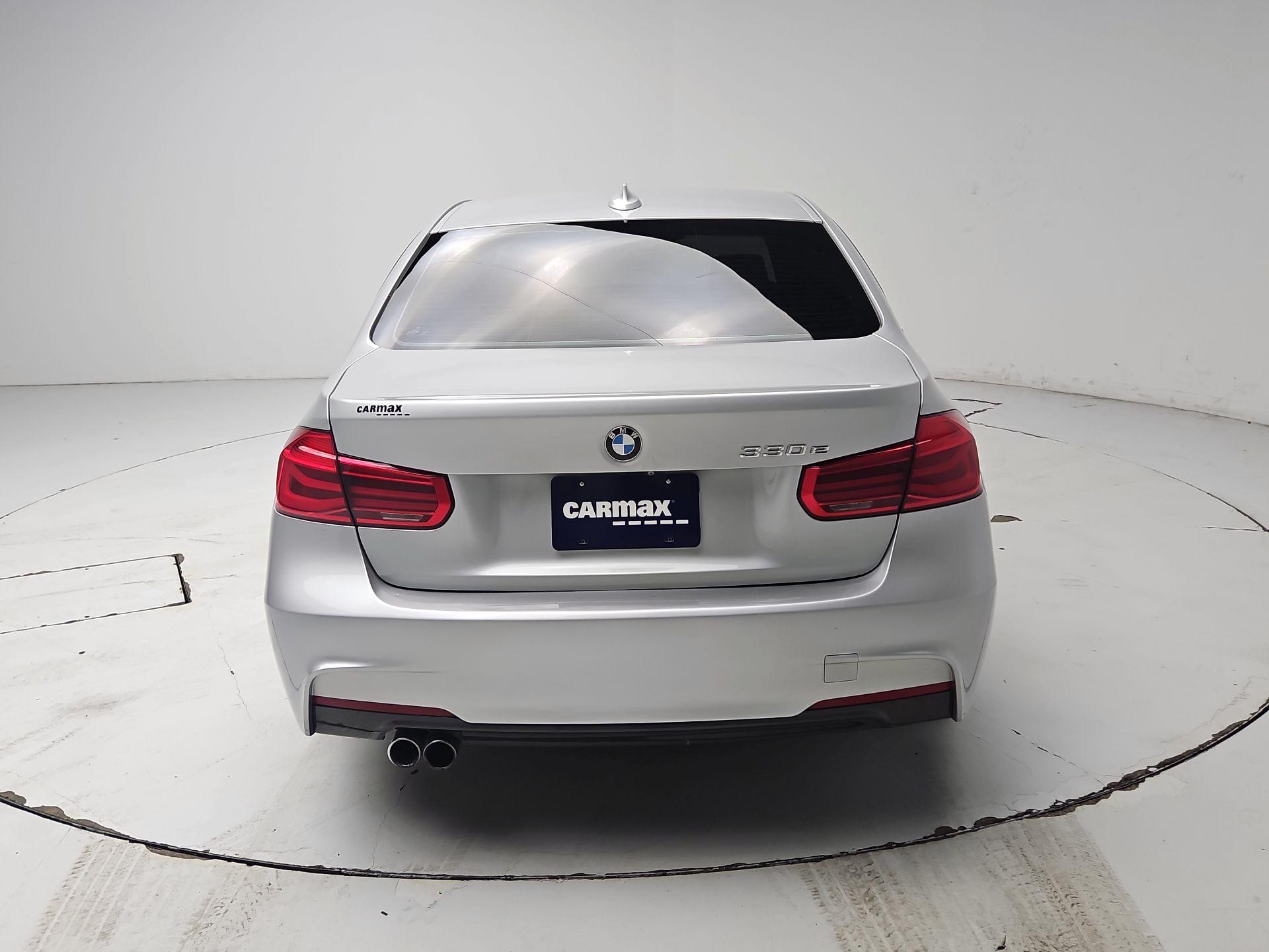 Thumbnail: 2018 BMW 3 Series - 6