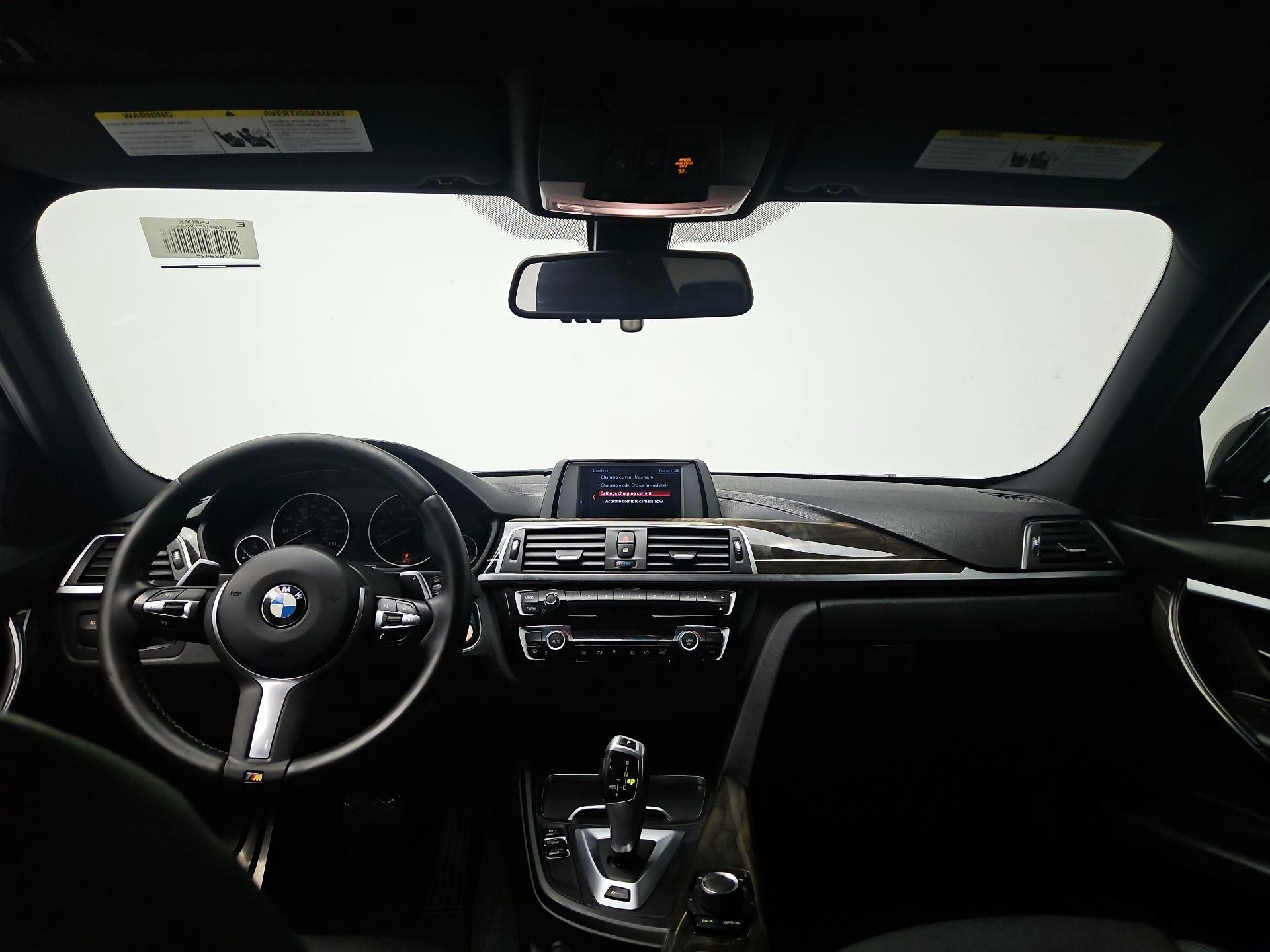 Thumbnail: 2018 BMW 3 Series - 8