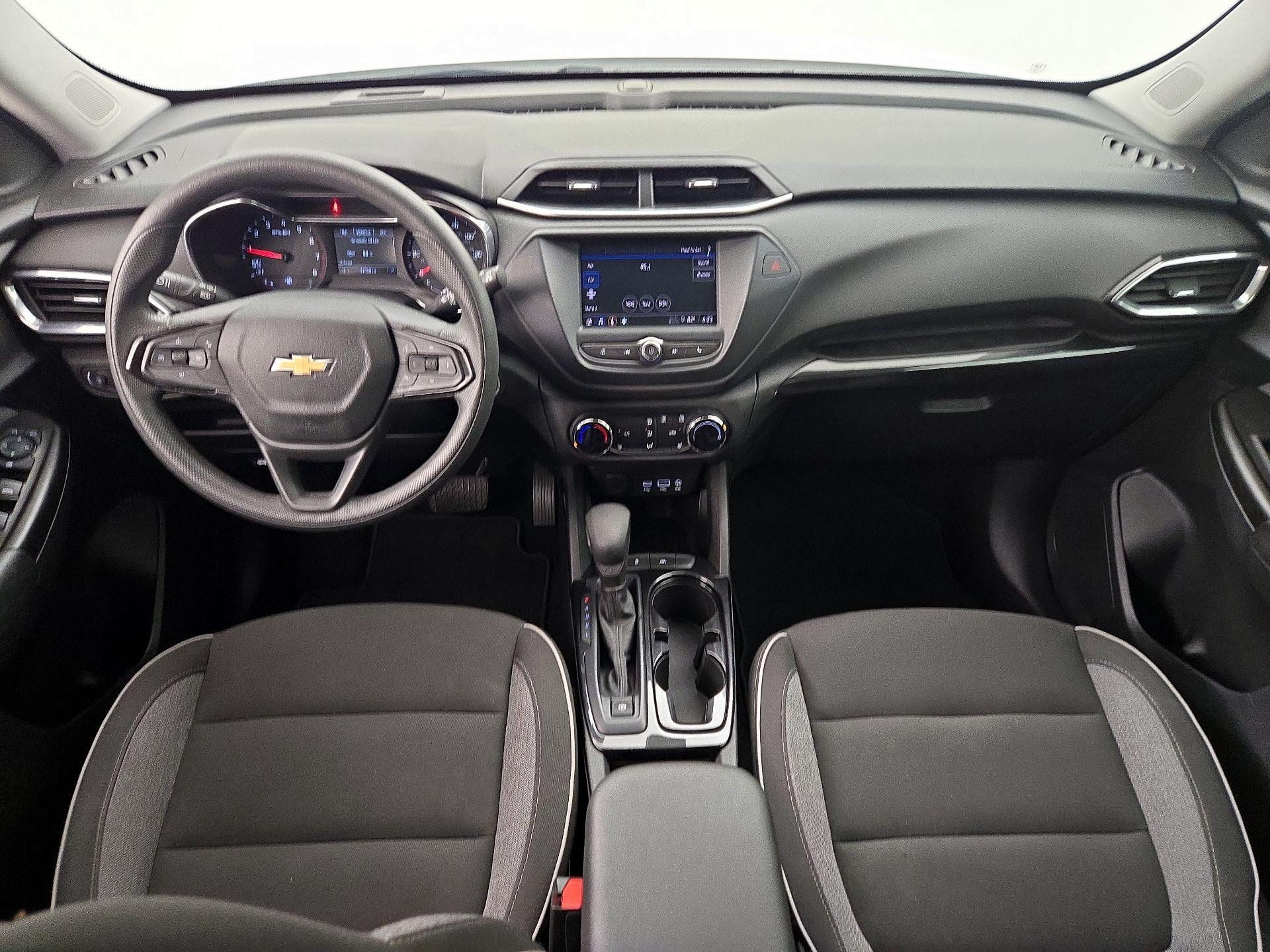 Thumbnail: 2022 Chevrolet TrailBlazer - 9