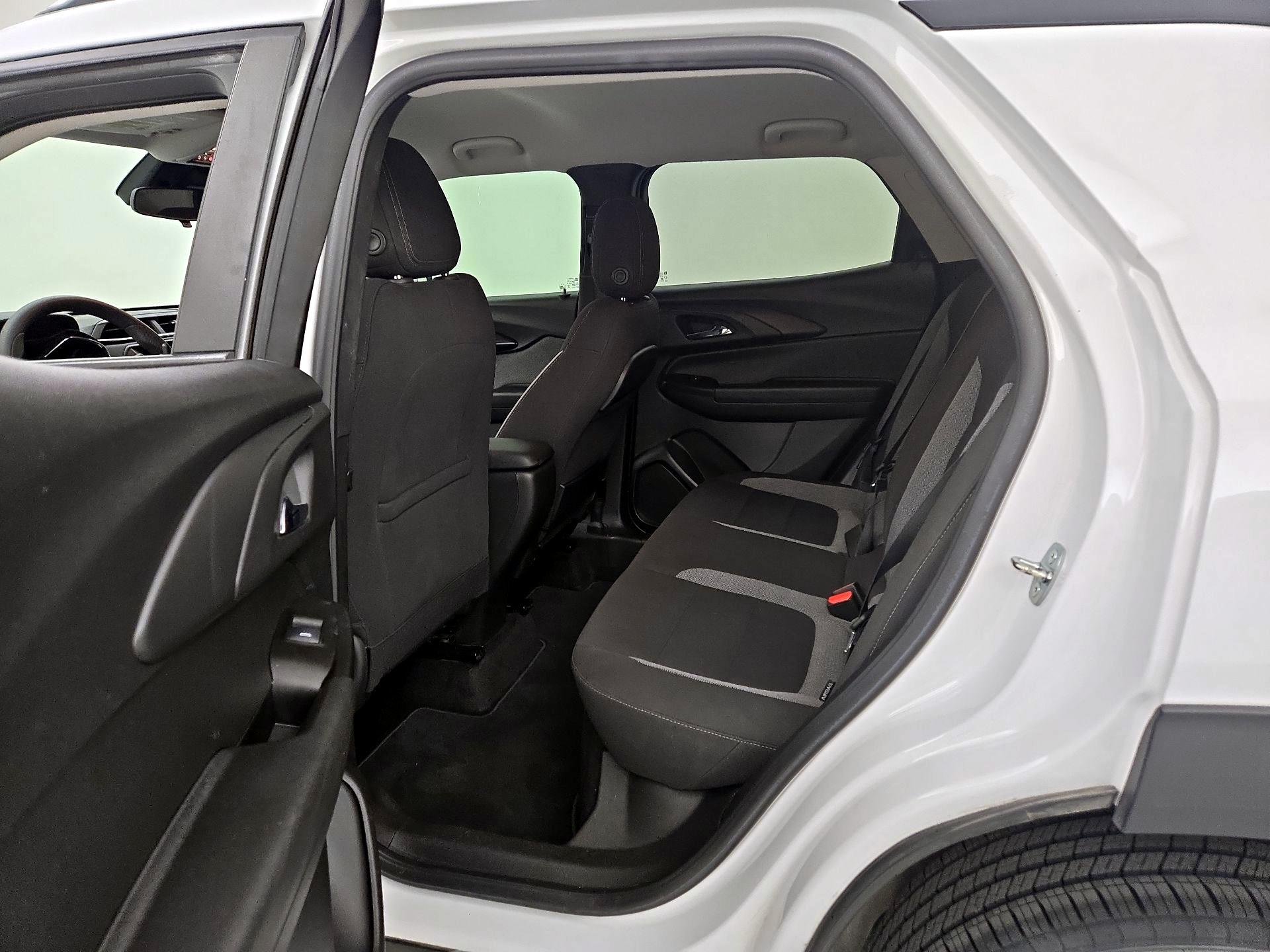 Thumbnail: 2022 Chevrolet TrailBlazer - 19