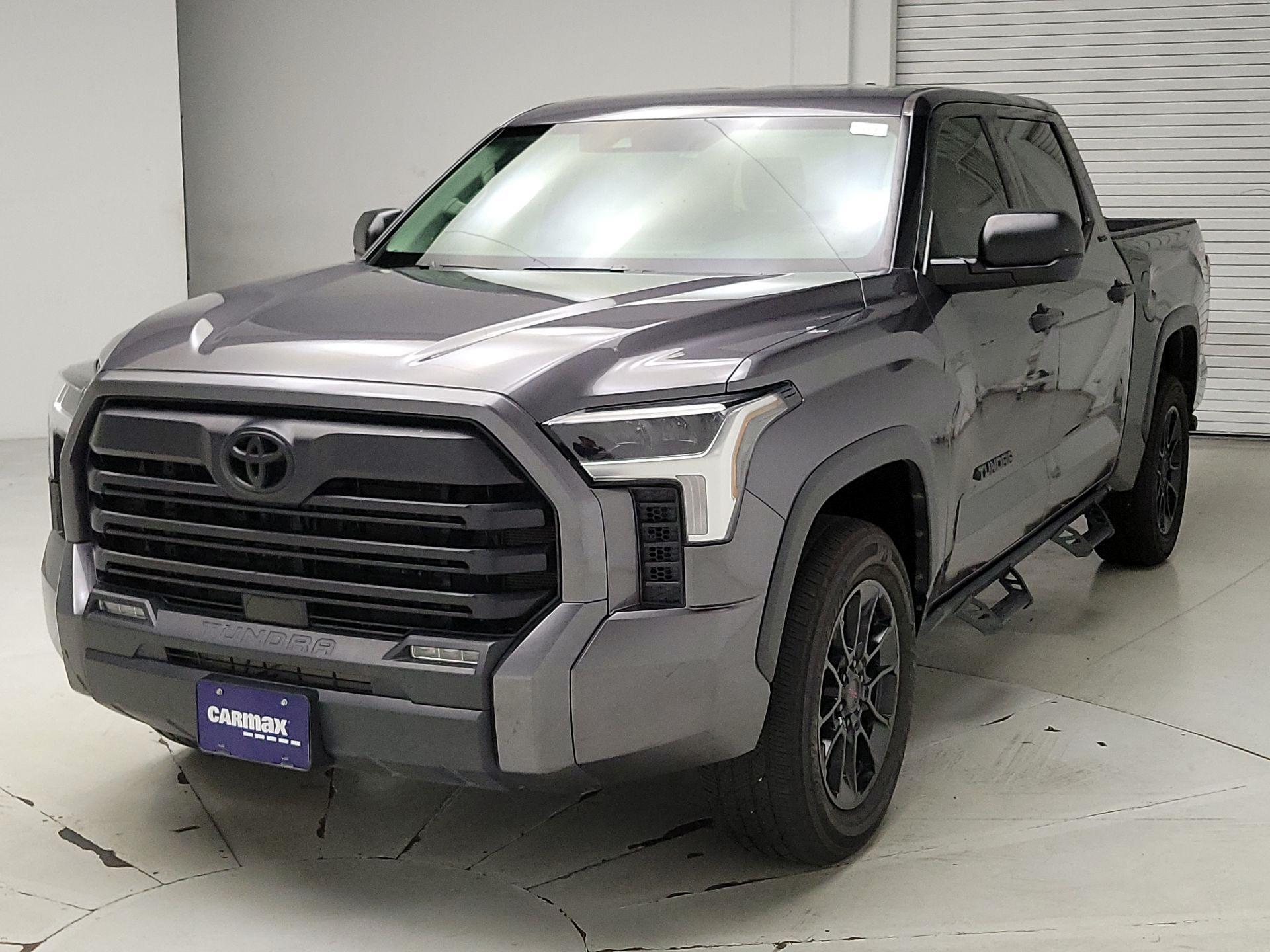 Thumbnail: 2023 Toyota Tundra - 3