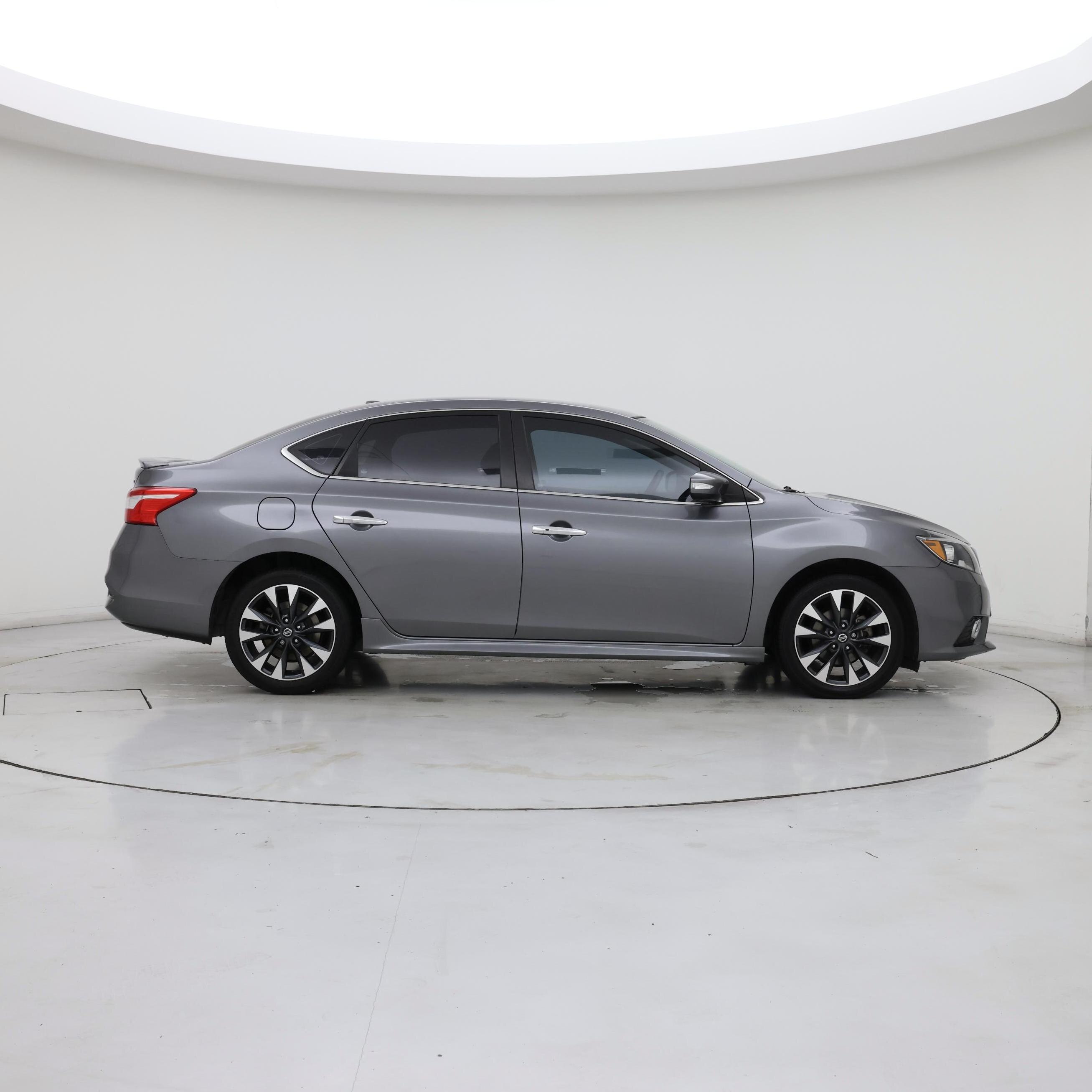 Thumbnail: 2019 Nissan Sentra - 7