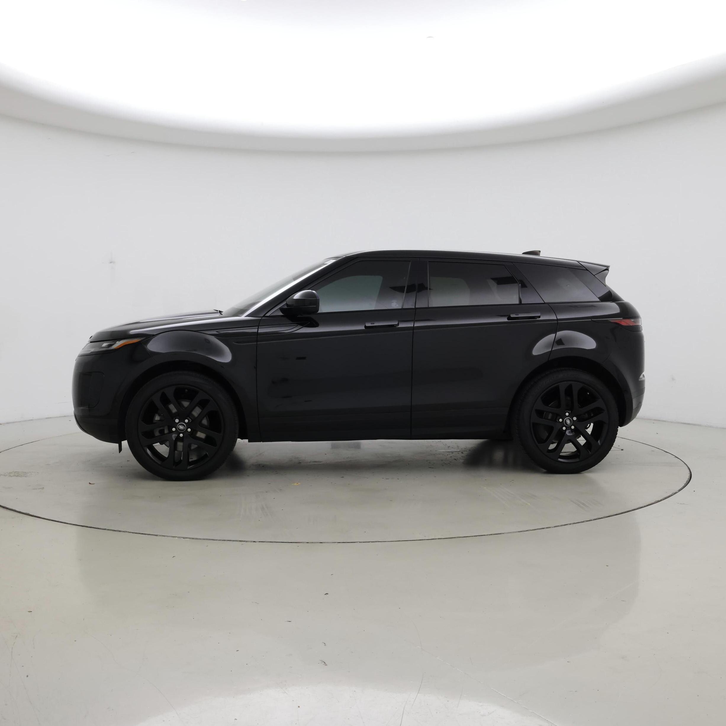 Thumbnail: 2020 Land Rover Range Rover Evoque - 3