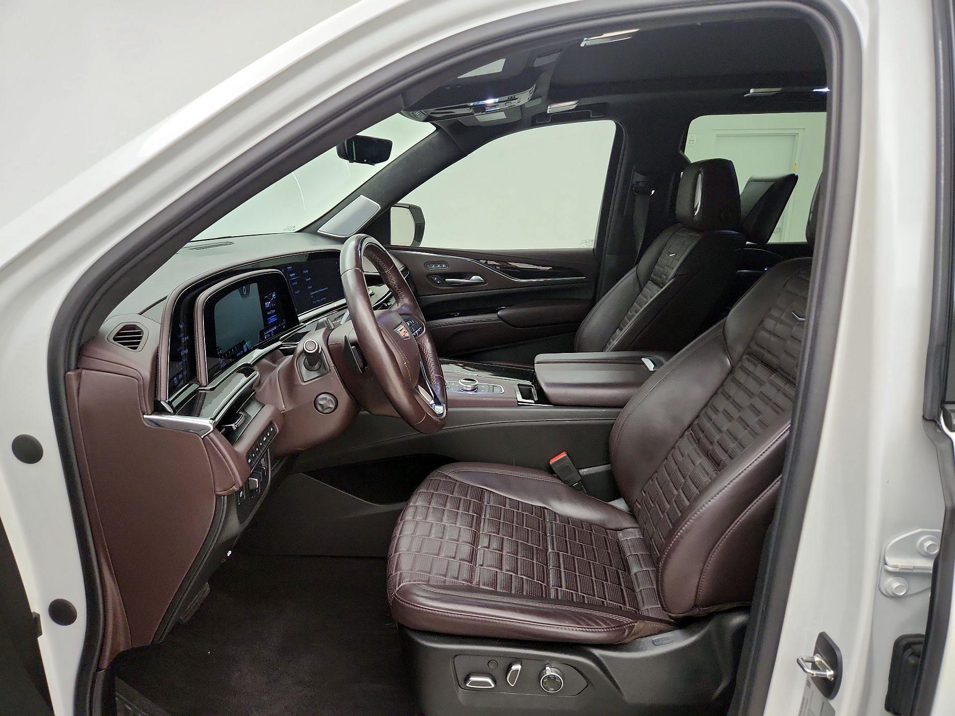 Thumbnail: 2023 Cadillac Escalade - 11