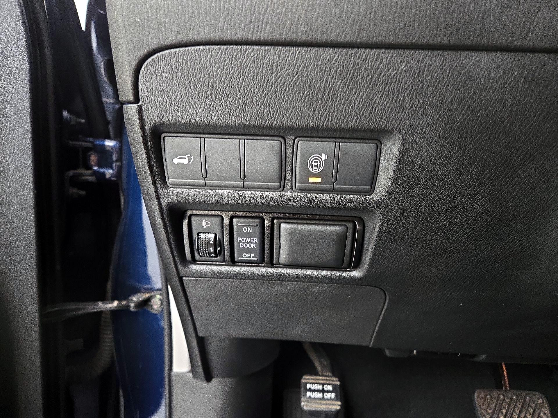 Thumbnail: 2018 Nissan Armada - 13