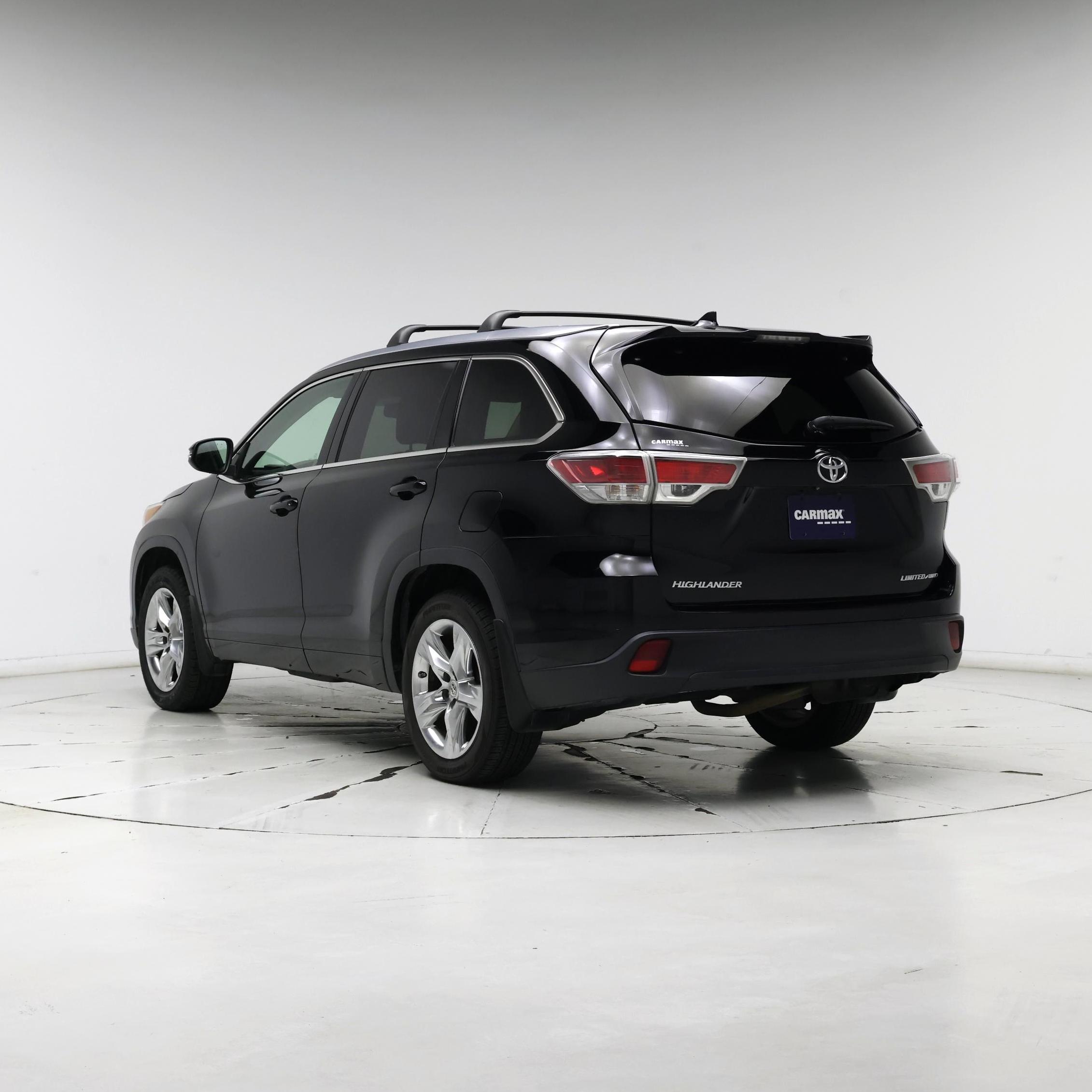Thumbnail: 2015 Toyota Highlander - 2