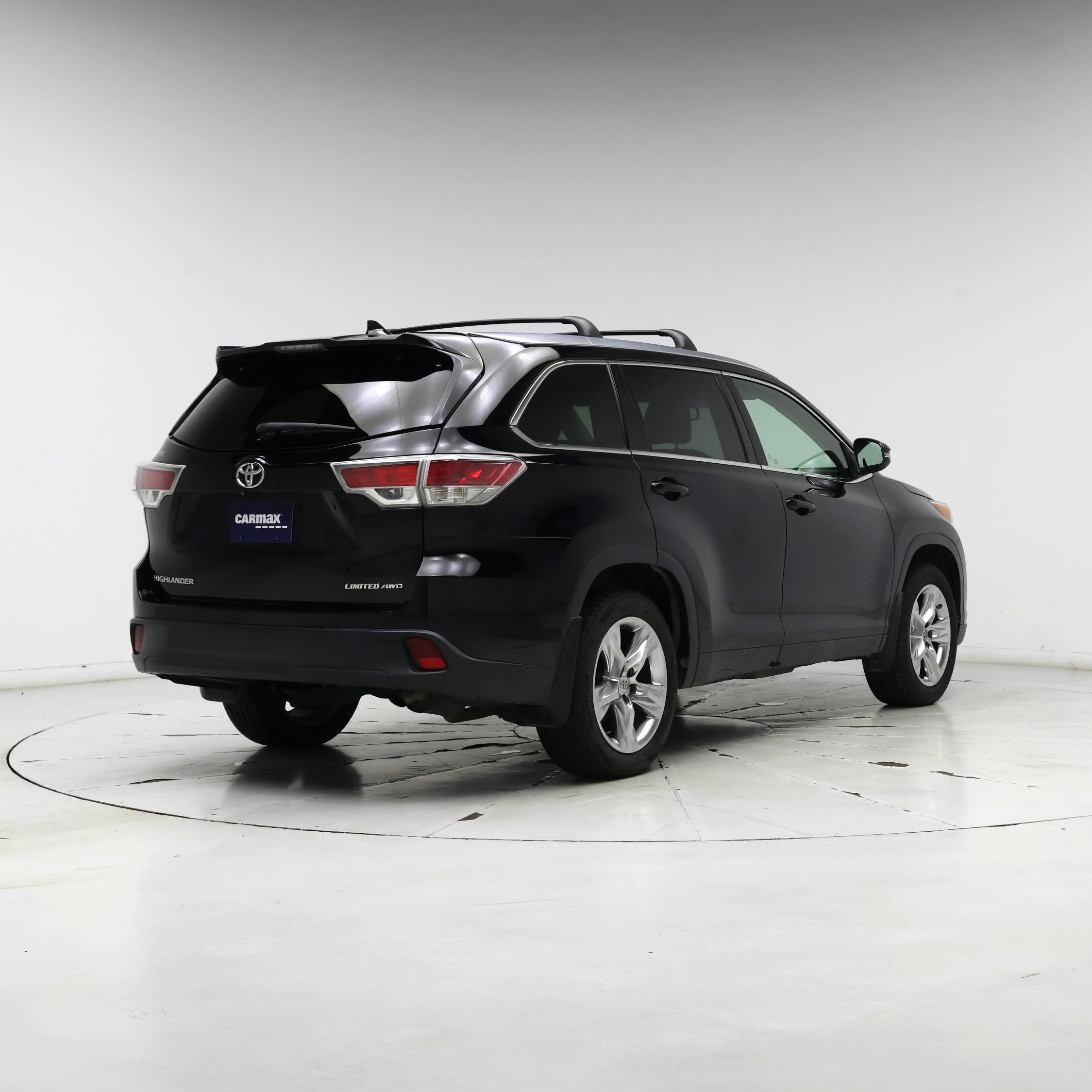 Thumbnail: 2015 Toyota Highlander - 8