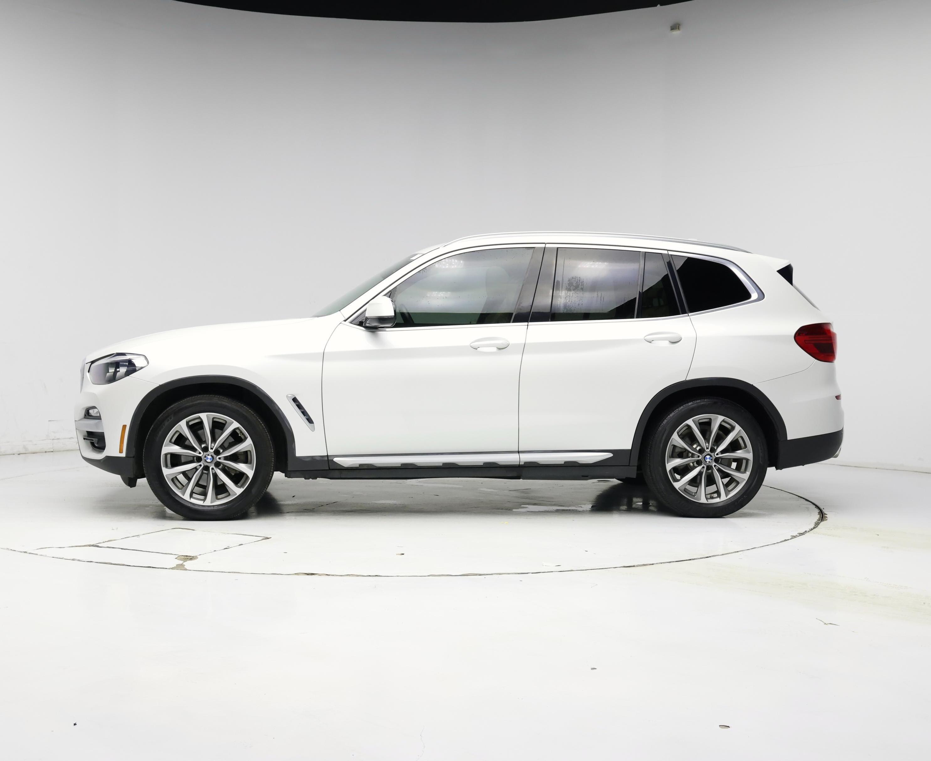 Thumbnail: 2019 BMW X3 - 3