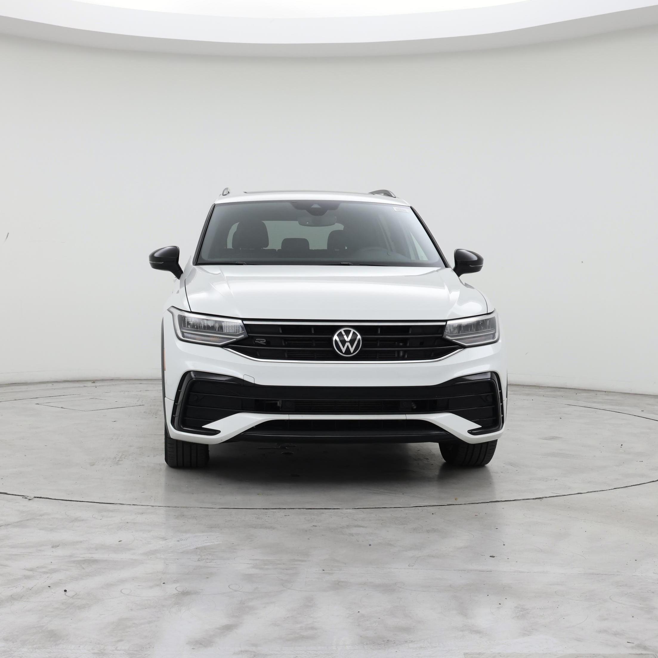 Thumbnail: 2022 Volkswagen Tiguan - 5